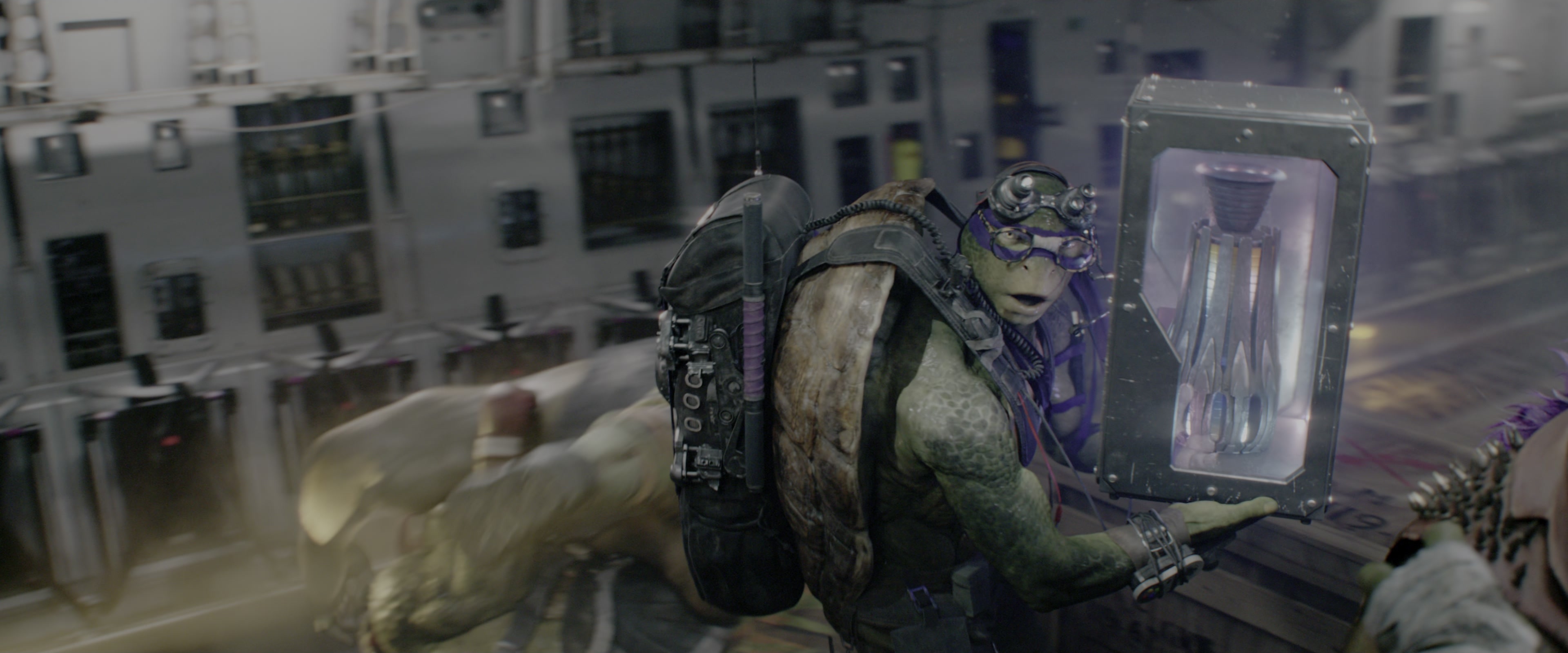 Teenage Mutant Ninja Turtles: Out of the Shadows (2016), wide, 2.40:1 — film still