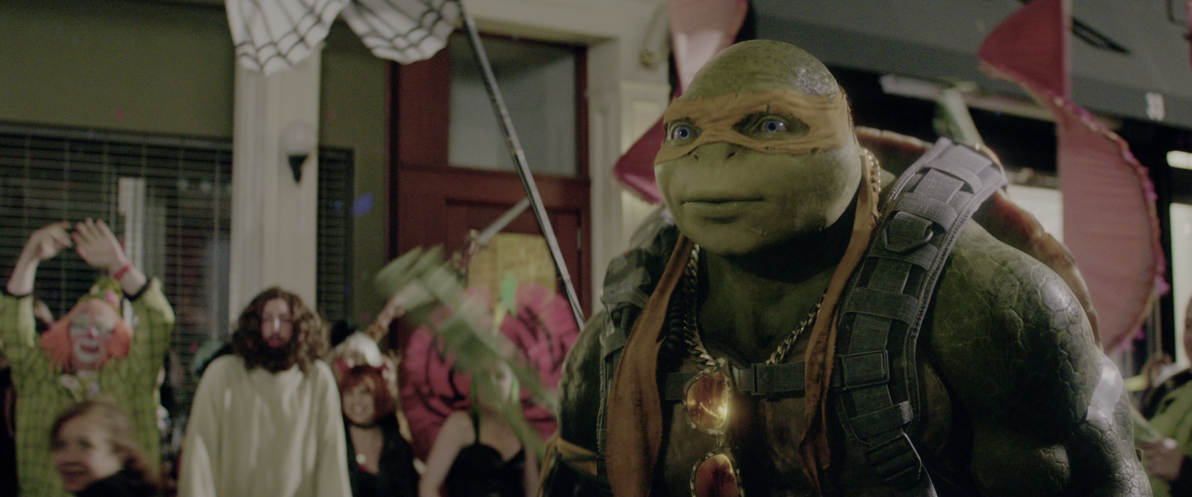 Teenage Mutant Ninja Turtles: Out of the Shadows (2016), wide, 2.40:1 — film still