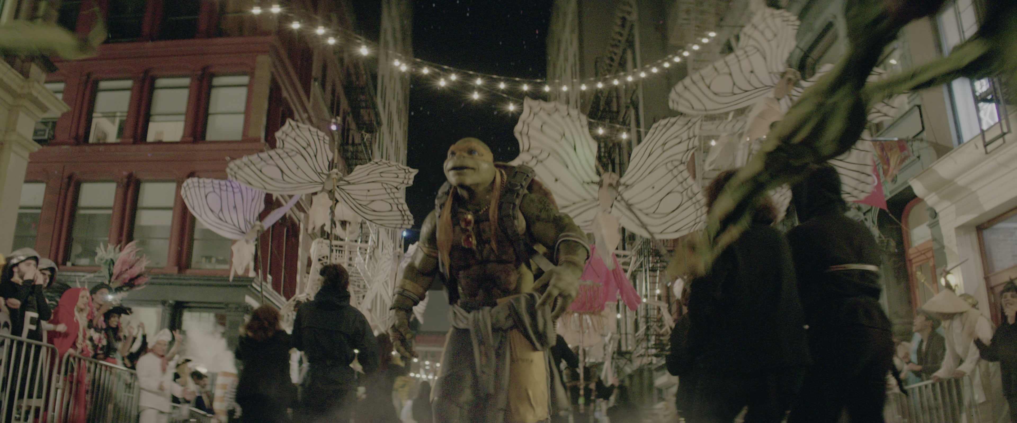 Teenage Mutant Ninja Turtles: Out of the Shadows (2016), wide, 2.40:1 — film still