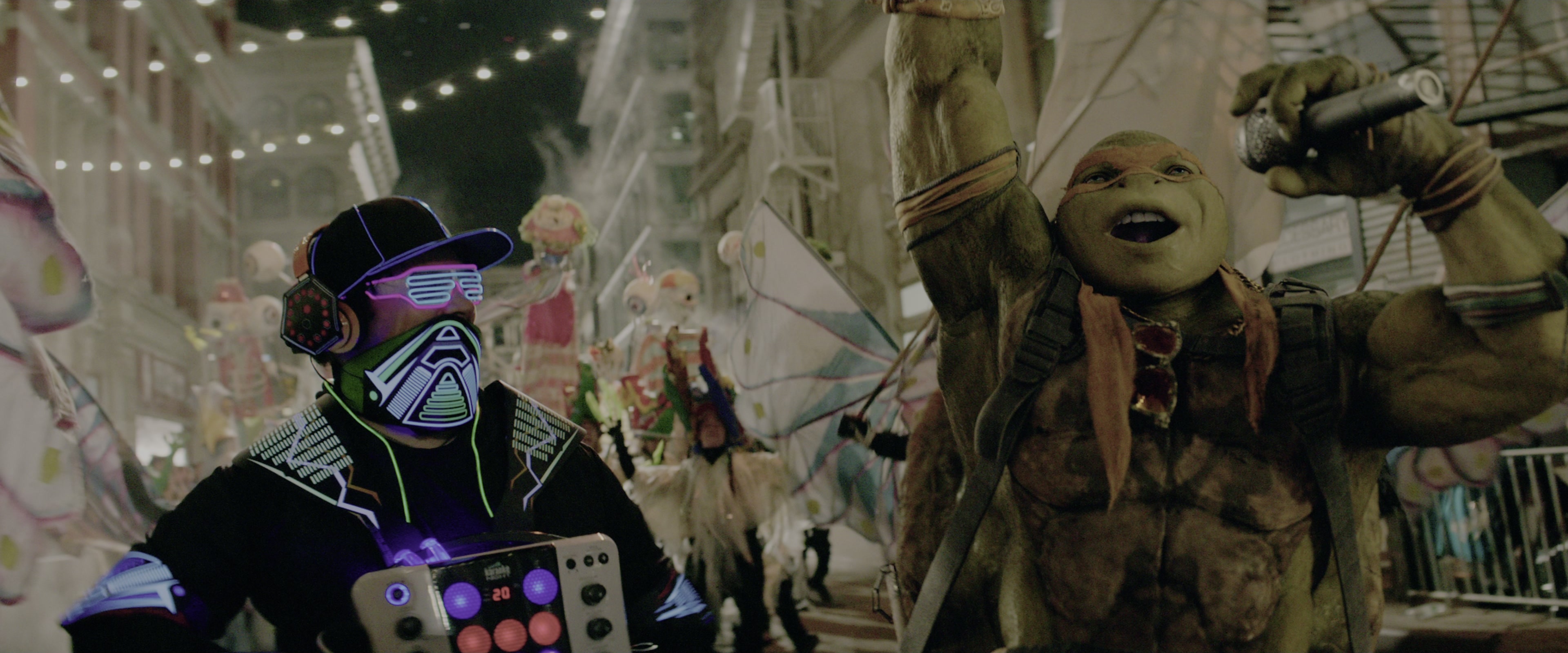 Teenage Mutant Ninja Turtles: Out of the Shadows (2016), wide, 2.40:1 — film still