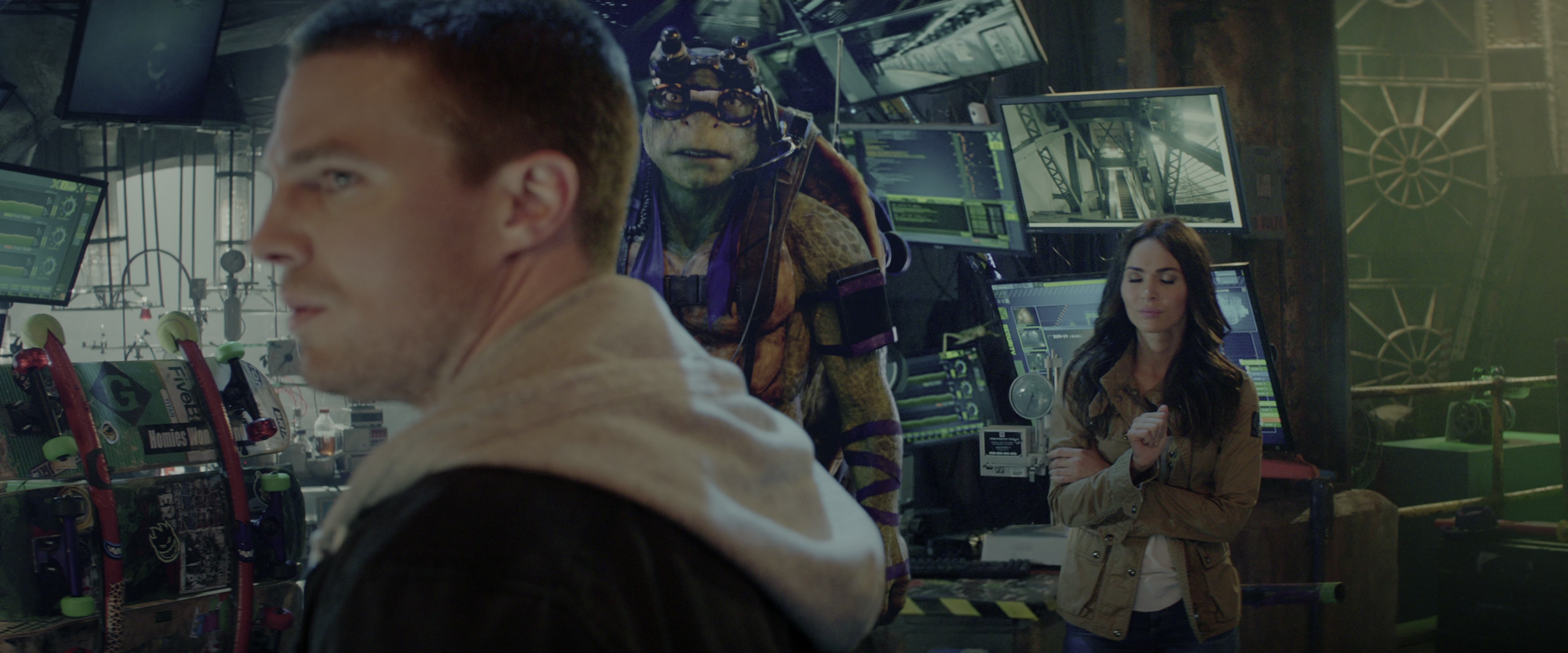 Teenage Mutant Ninja Turtles: Out of the Shadows (2016), wide, 2.40:1 — film still