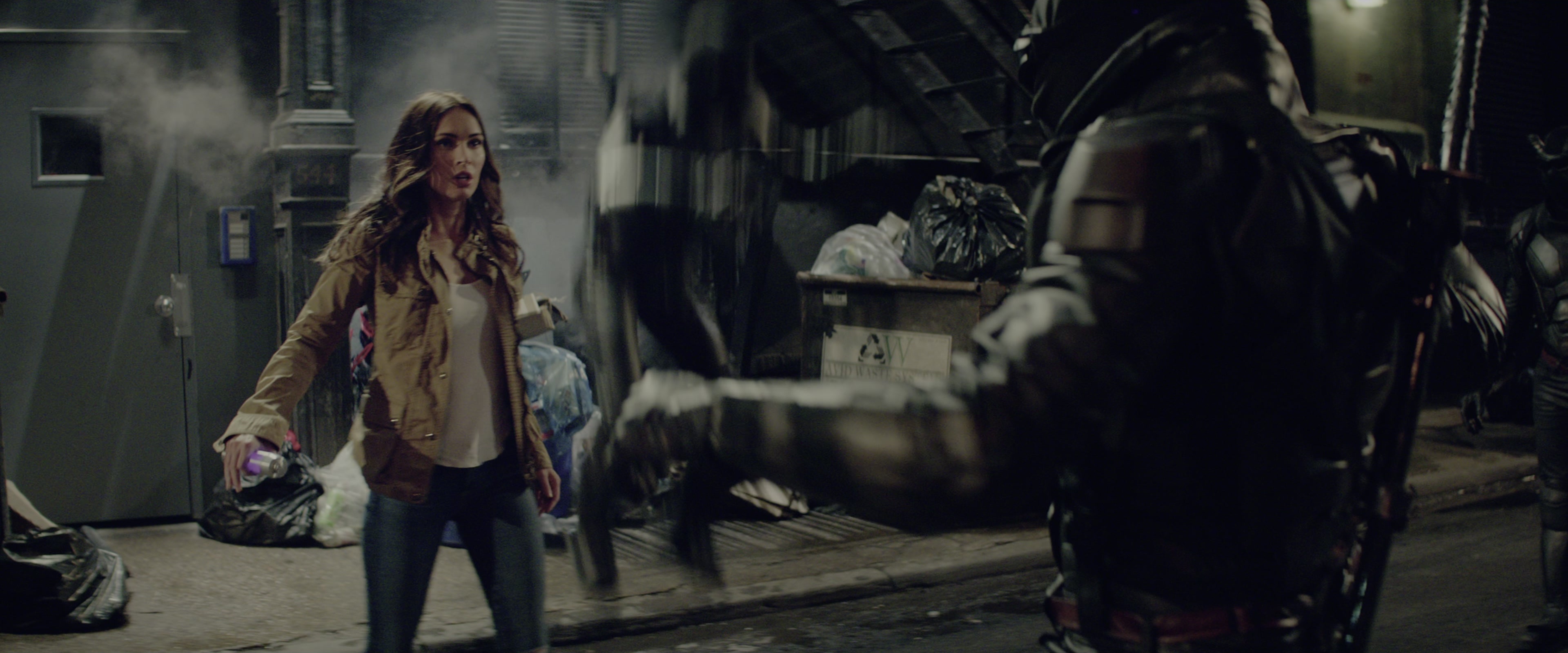 Teenage Mutant Ninja Turtles: Out of the Shadows (2016), wide, 2.40:1 — film still
