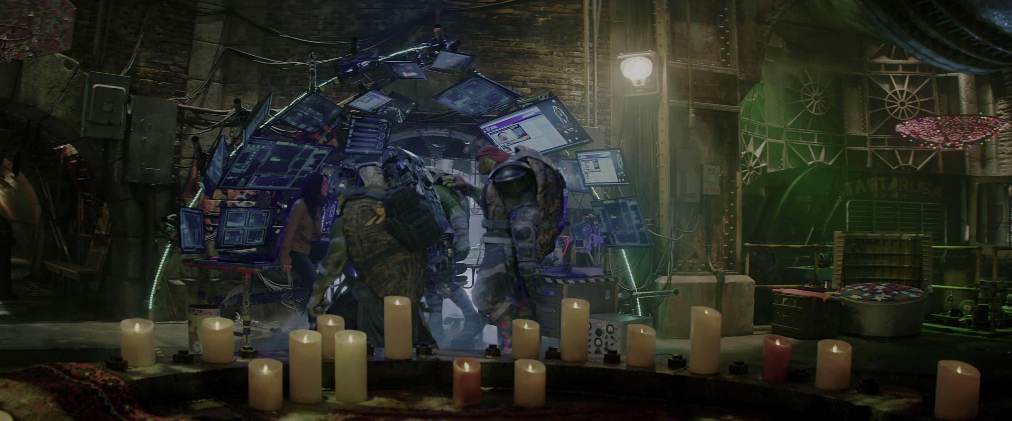 Teenage Mutant Ninja Turtles: Out of the Shadows (2016), wide, 2.40:1 — film still