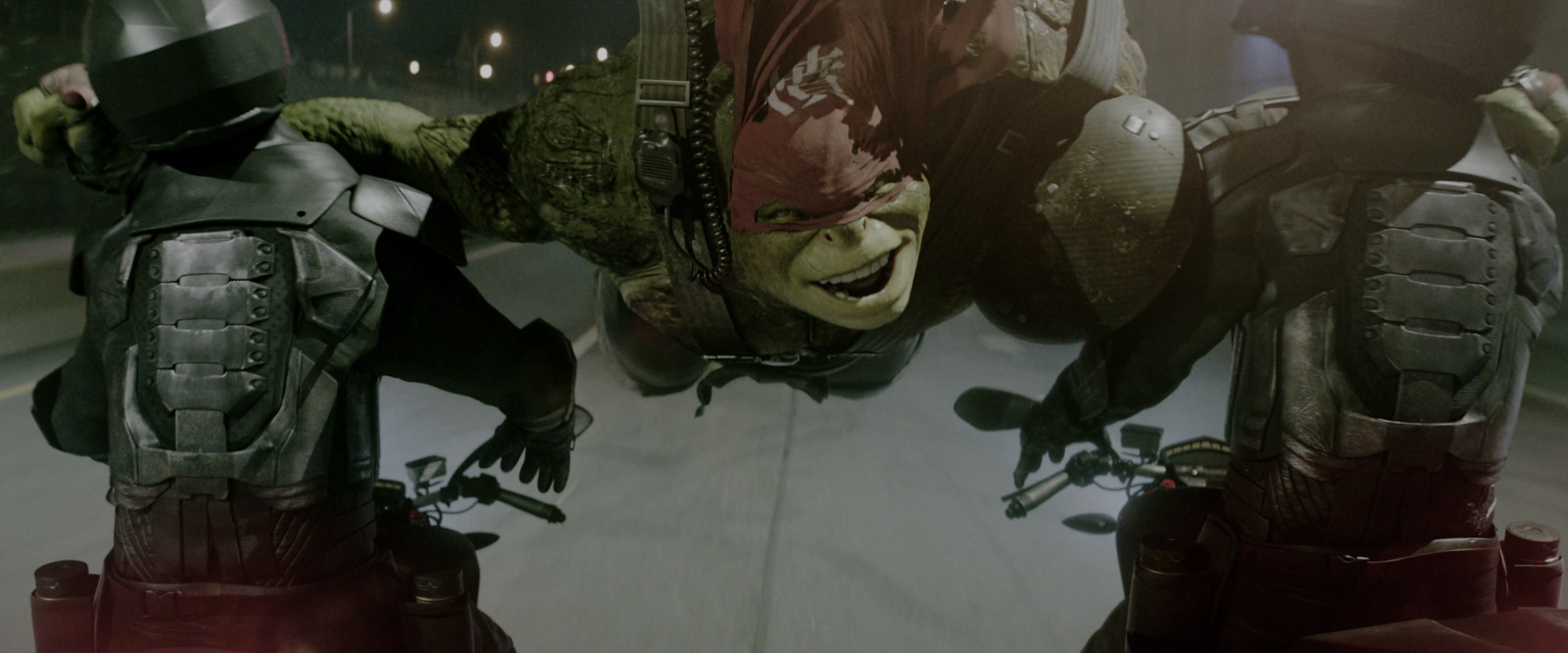 Teenage Mutant Ninja Turtles: Out of the Shadows (2016), wide, 2.40:1 — film still