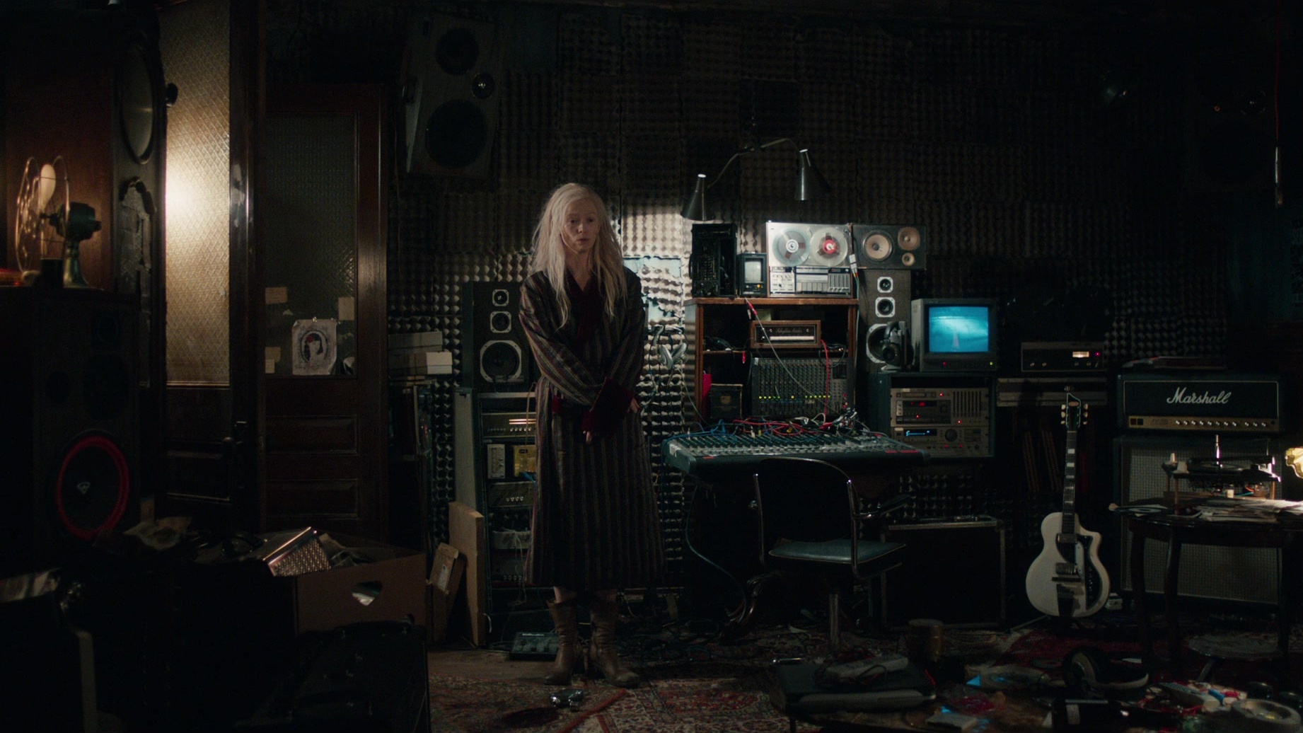 Only Lovers Left Alive (2013), wide, 1.78:1 — film still