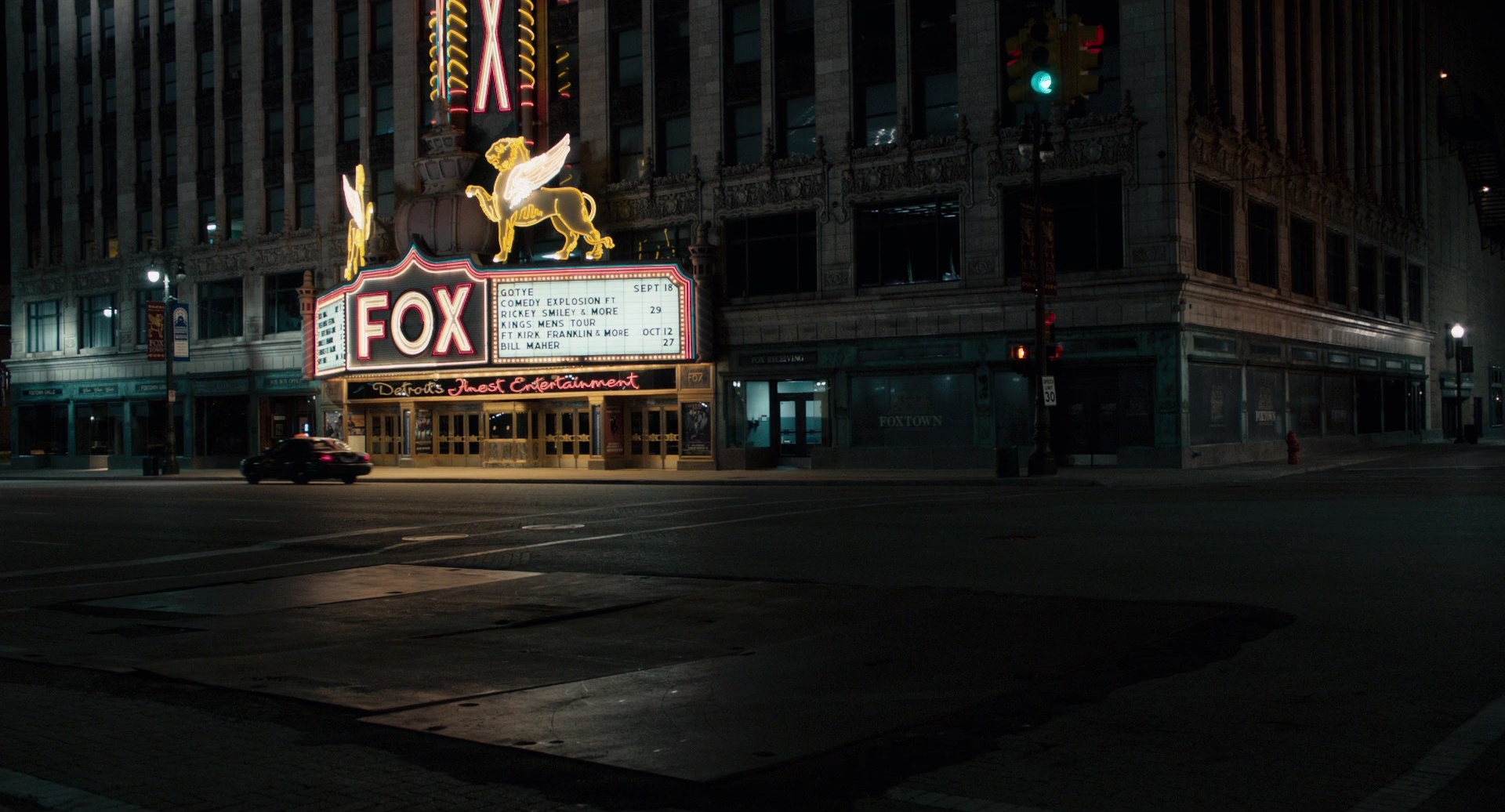 Only Lovers Left Alive (2013), wide, 1.85:1 — film still