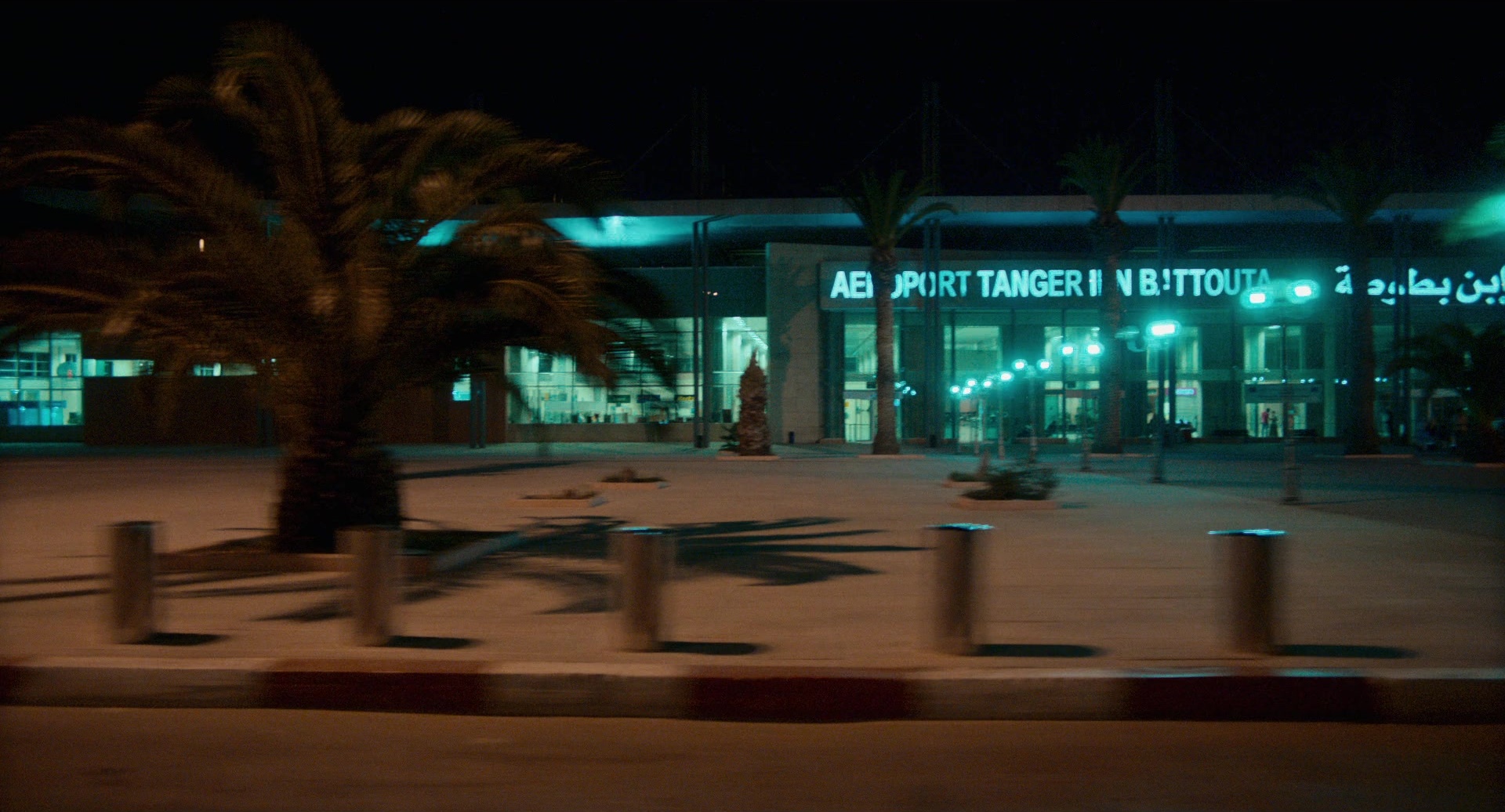 Only Lovers Left Alive (2013), wide, 1.85:1 — film still