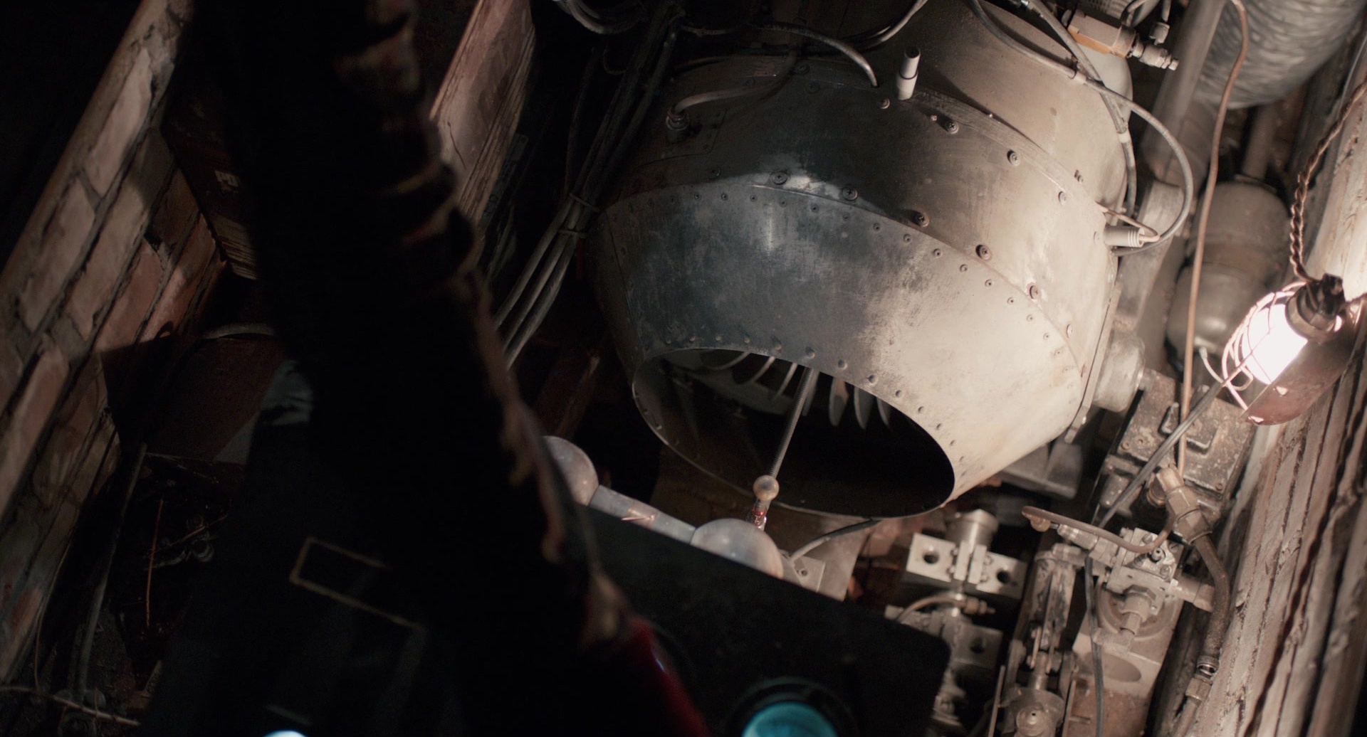 Only Lovers Left Alive (2013), wide, 1.85:1 — film still
