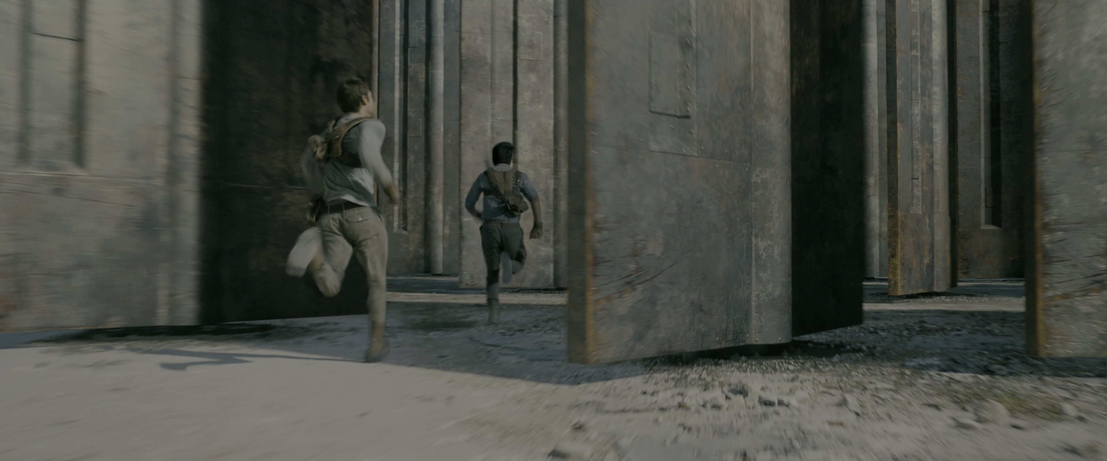 The Maze Runner (2014), wide, 2.40:1 — film still