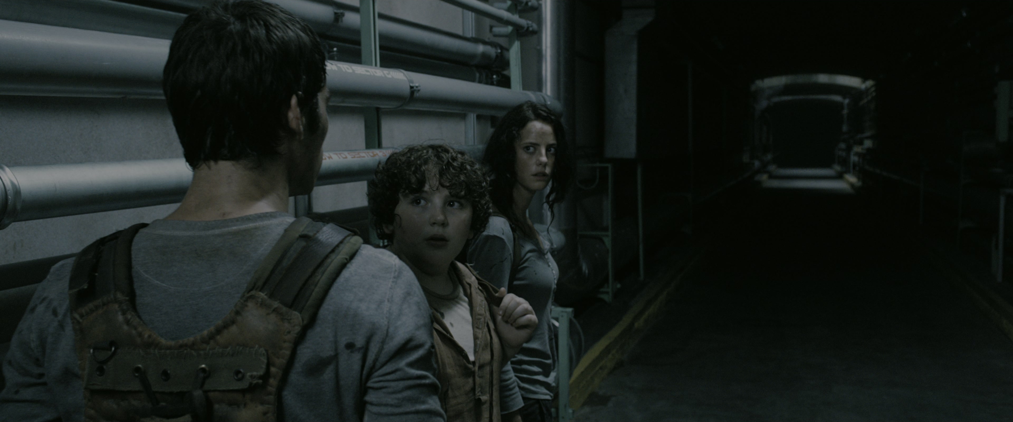 The Maze Runner (2014), wide, 2.40:1 — film still