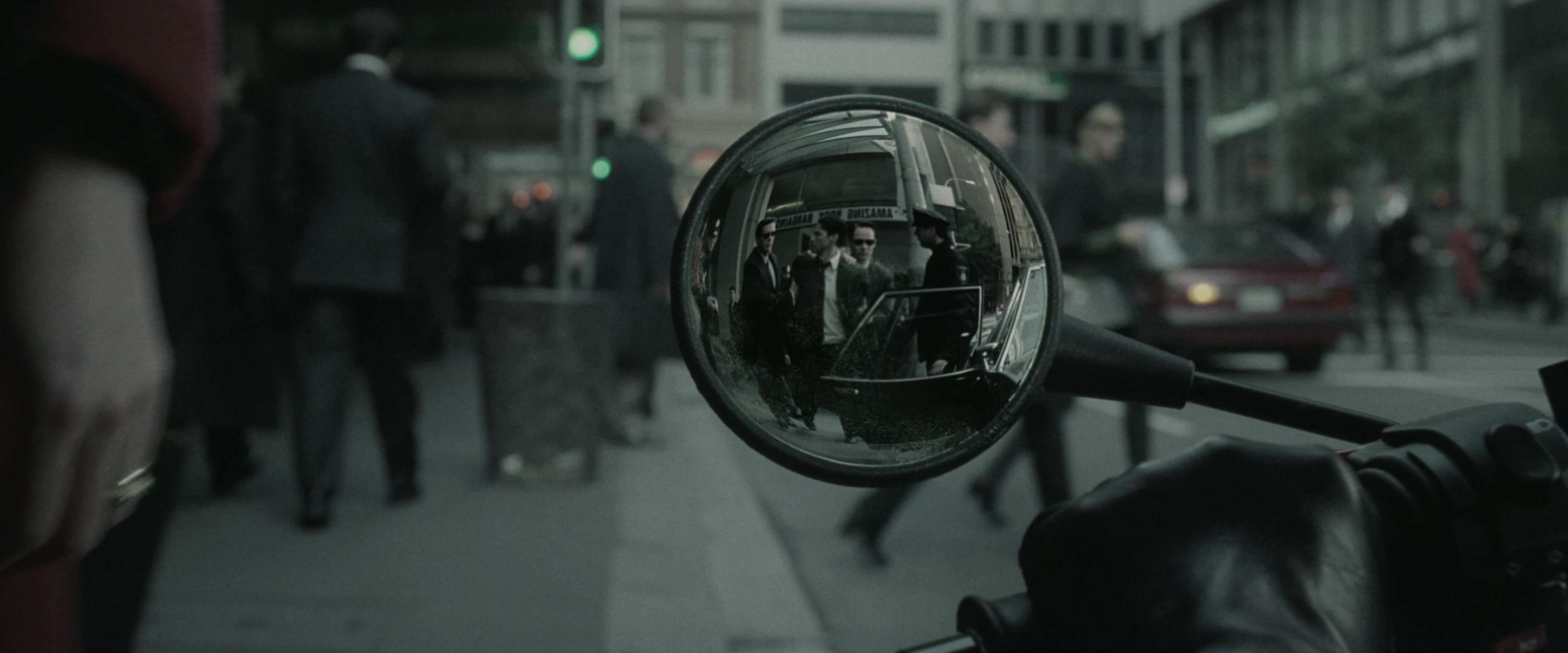 The Matrix (1999), wide, 2.40:1 — film still