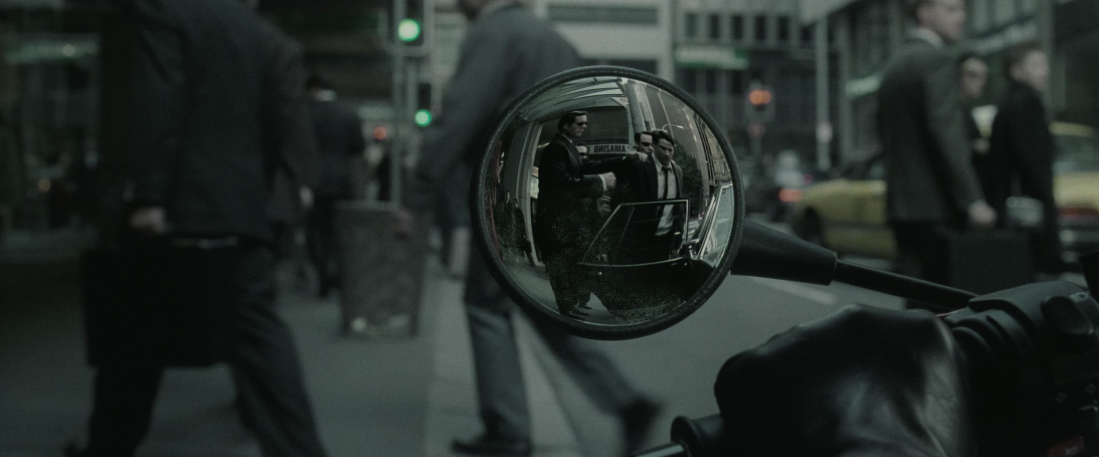 The Matrix (1999), wide, 2.40:1 — film still
