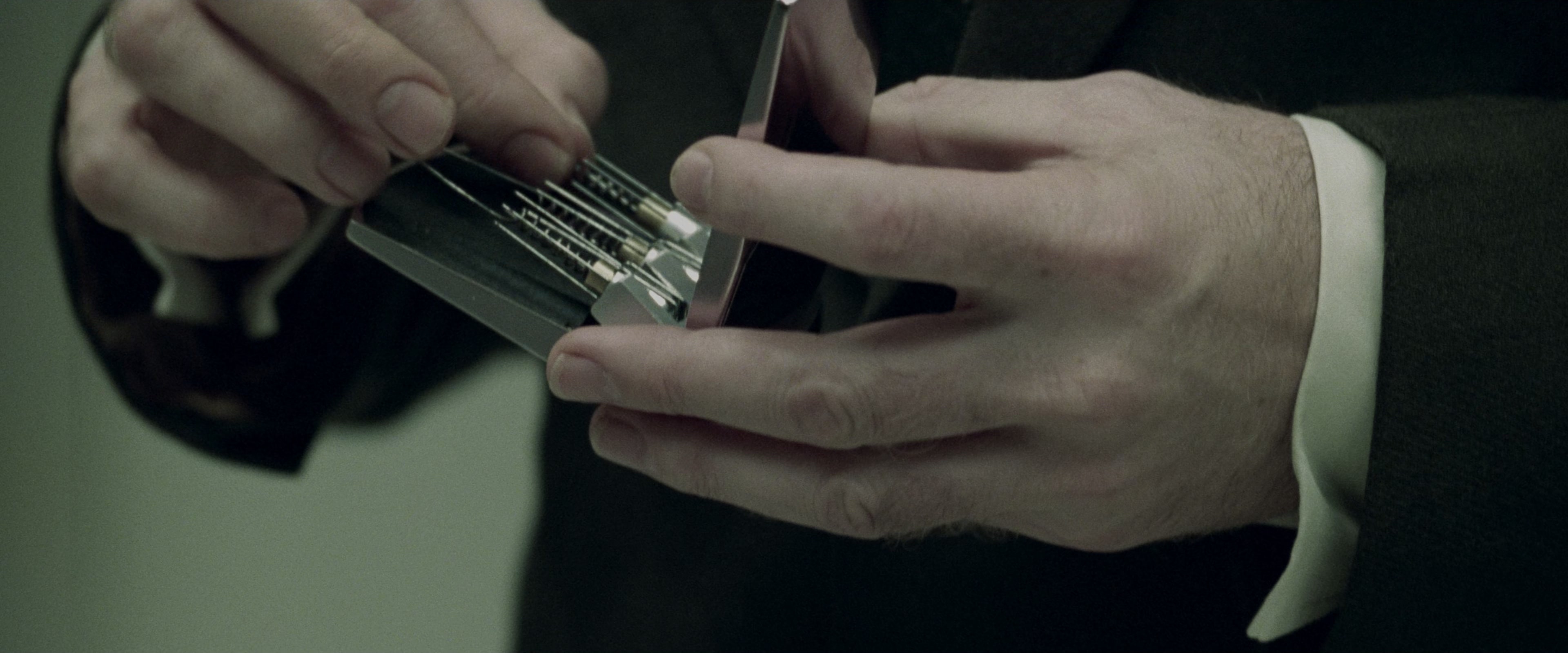 The Matrix (1999), wide, 2.40:1 — film still