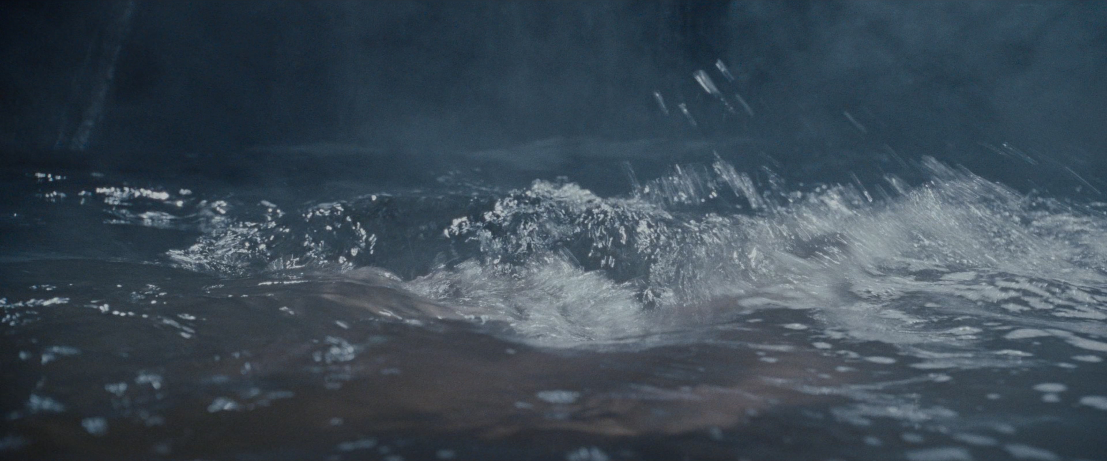 The Matrix (1999), unknown, 2.40:1 — film still