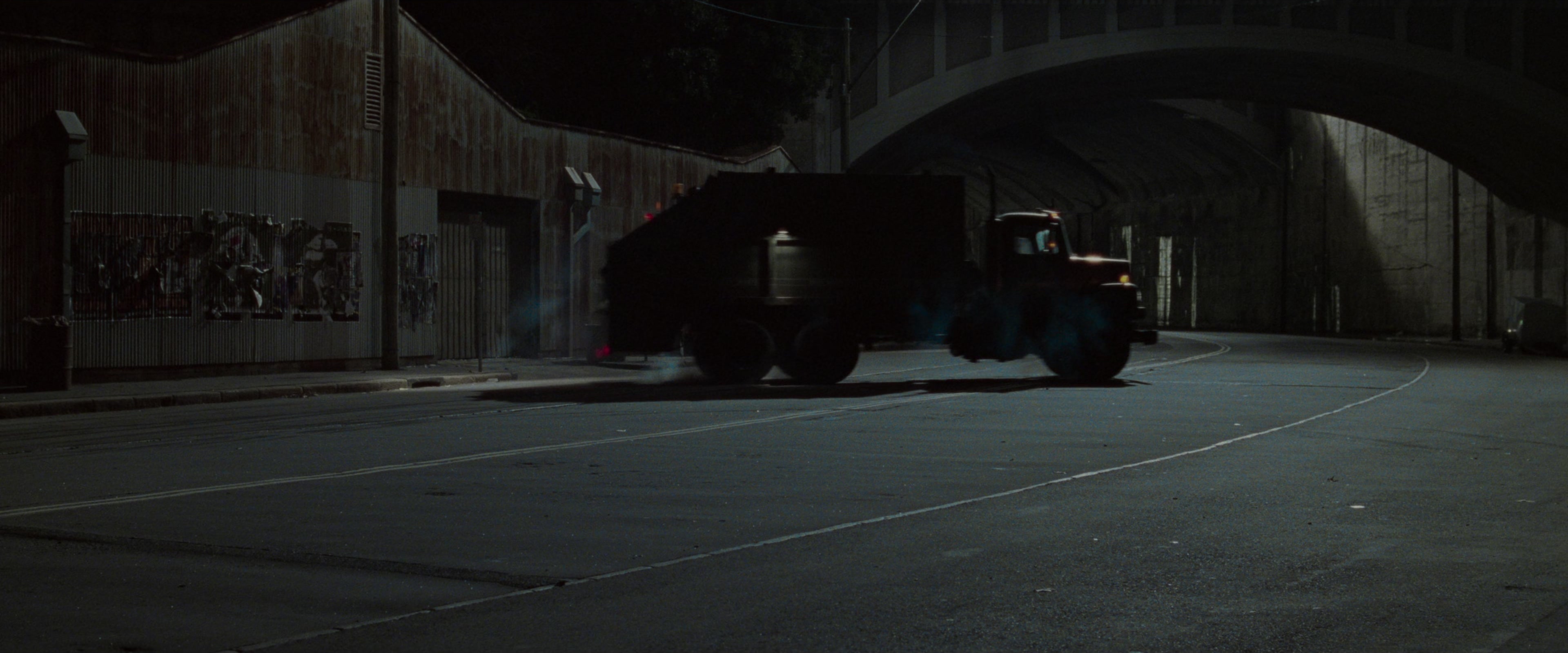 The Matrix (1999), wide, 2.40:1 — film still