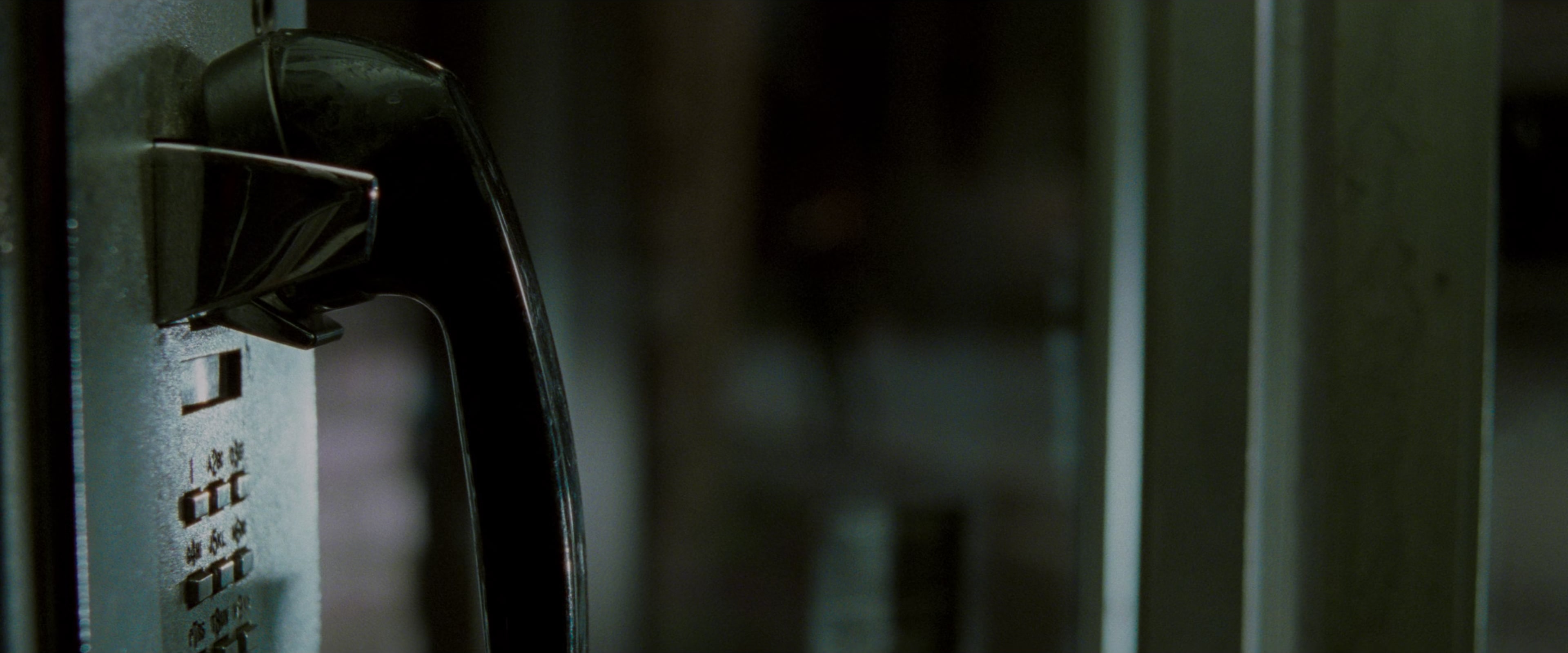 The Matrix (1999), wide, 2.40:1 — film still