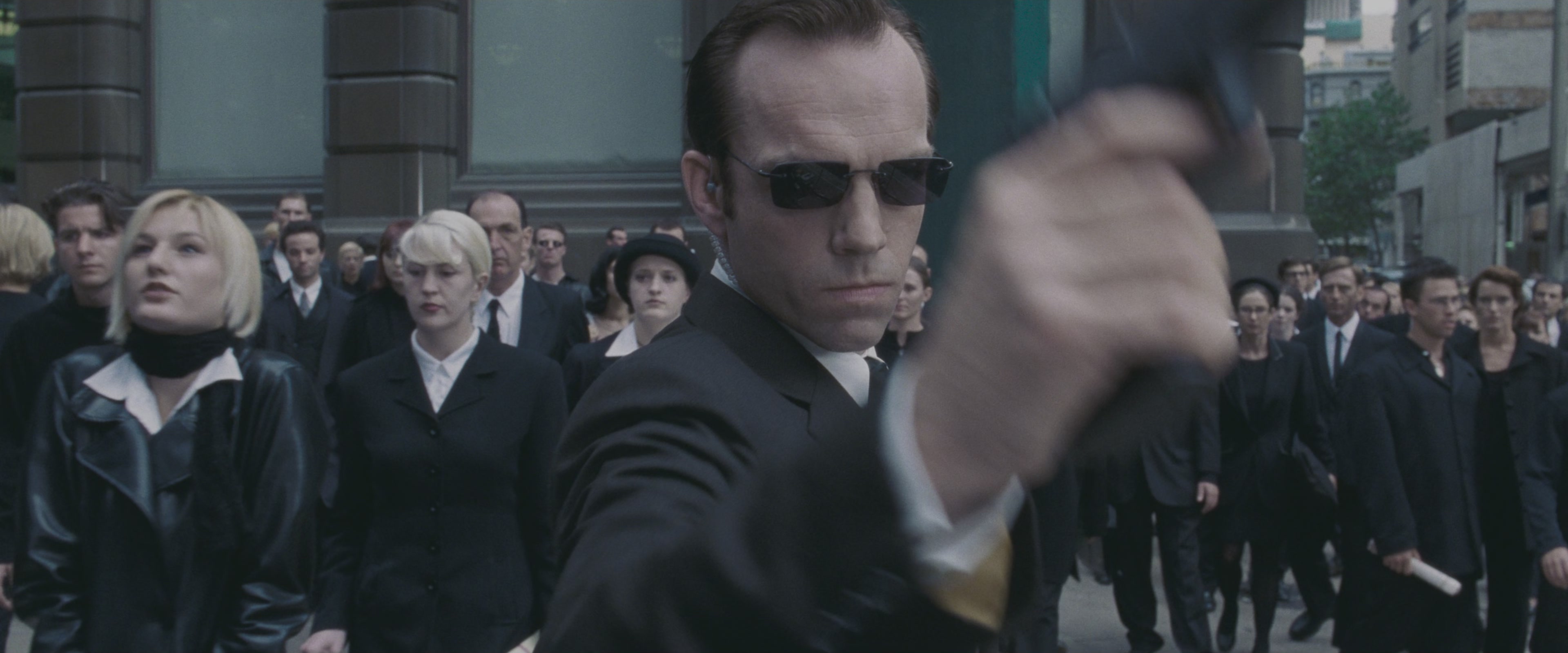 The Matrix (1999), medium, 2.40:1 — film still