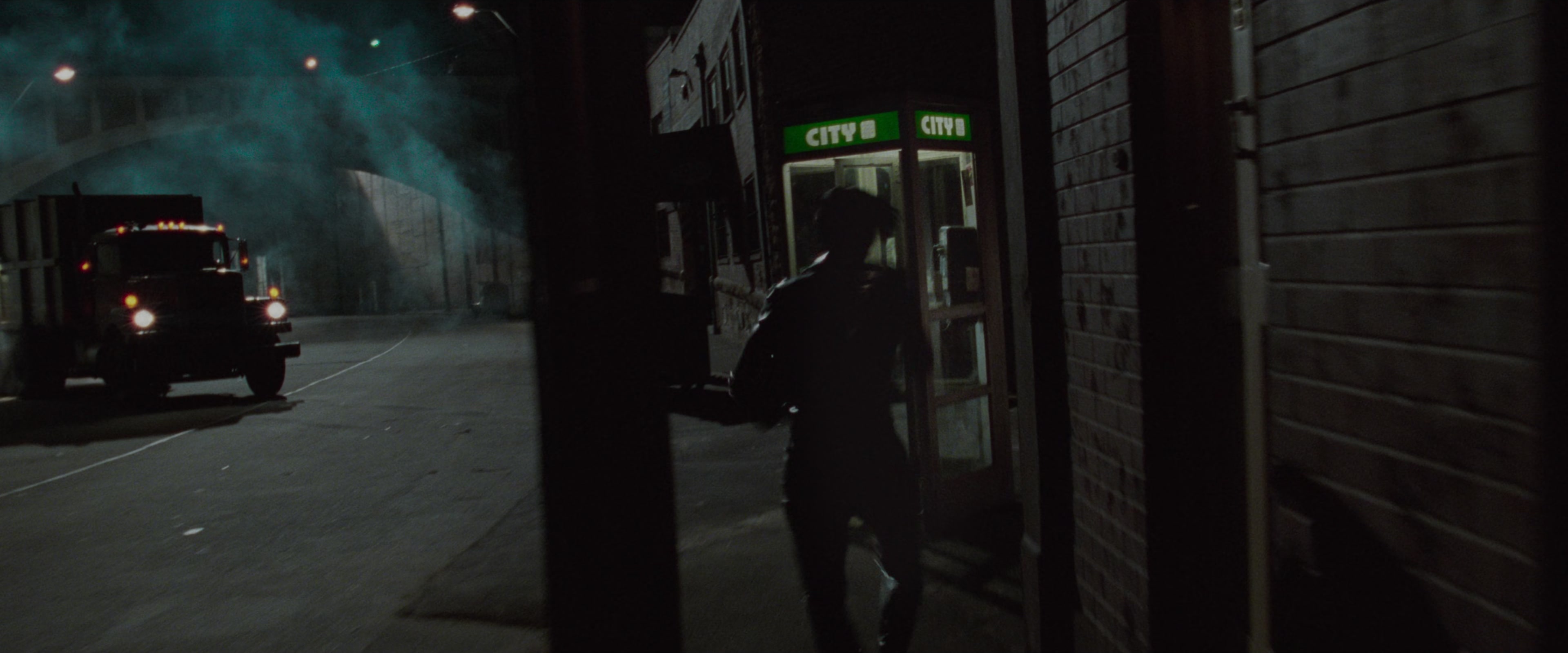 The Matrix (1999), wide, 2.40:1 — film still