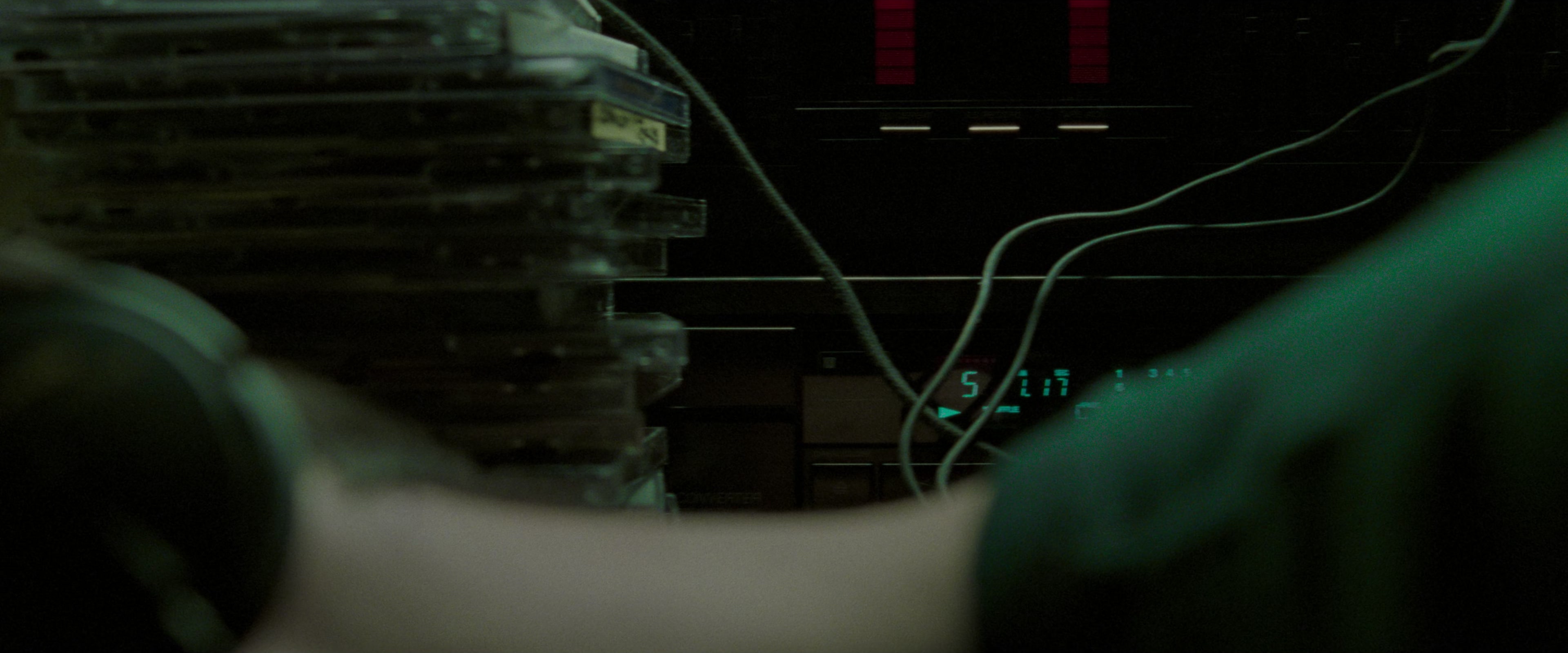 The Matrix (1999), unknown, 2.40:1 — film still