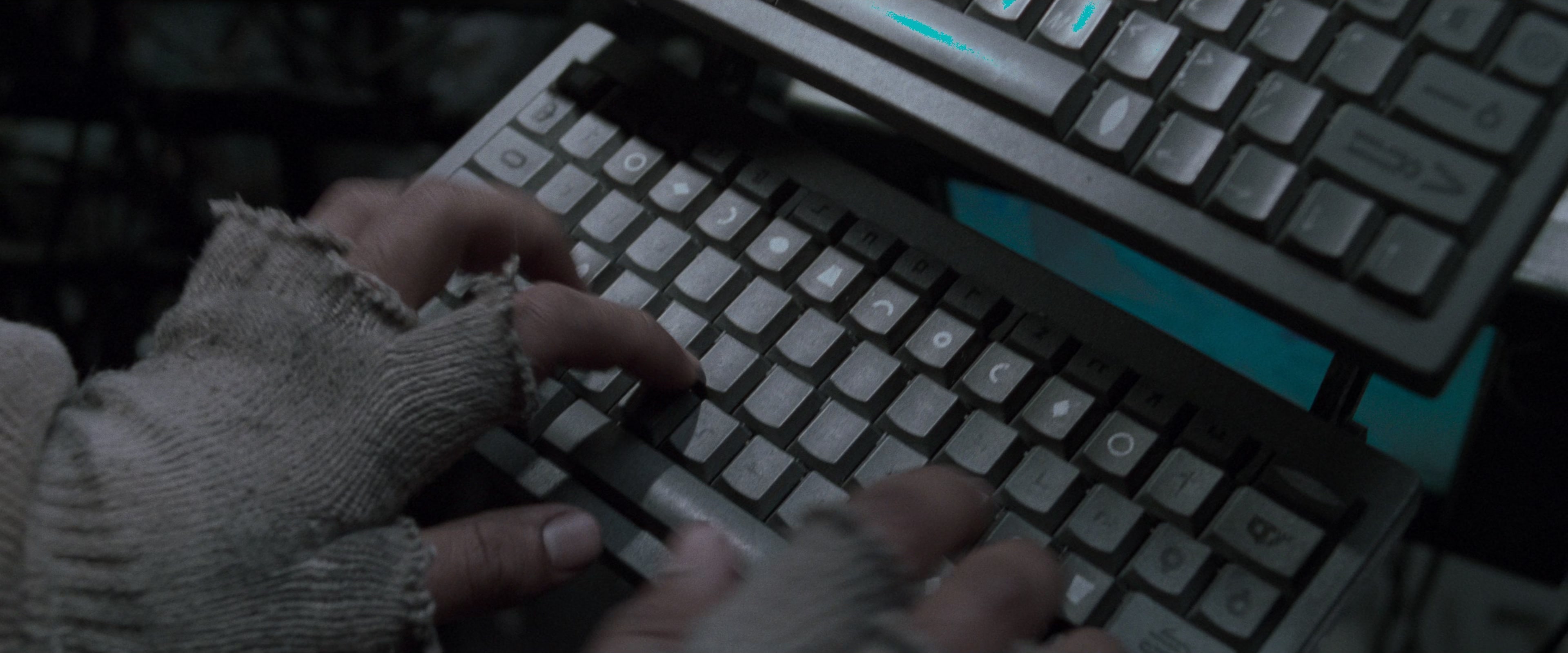 The Matrix (1999), wide, 2.40:1 — film still