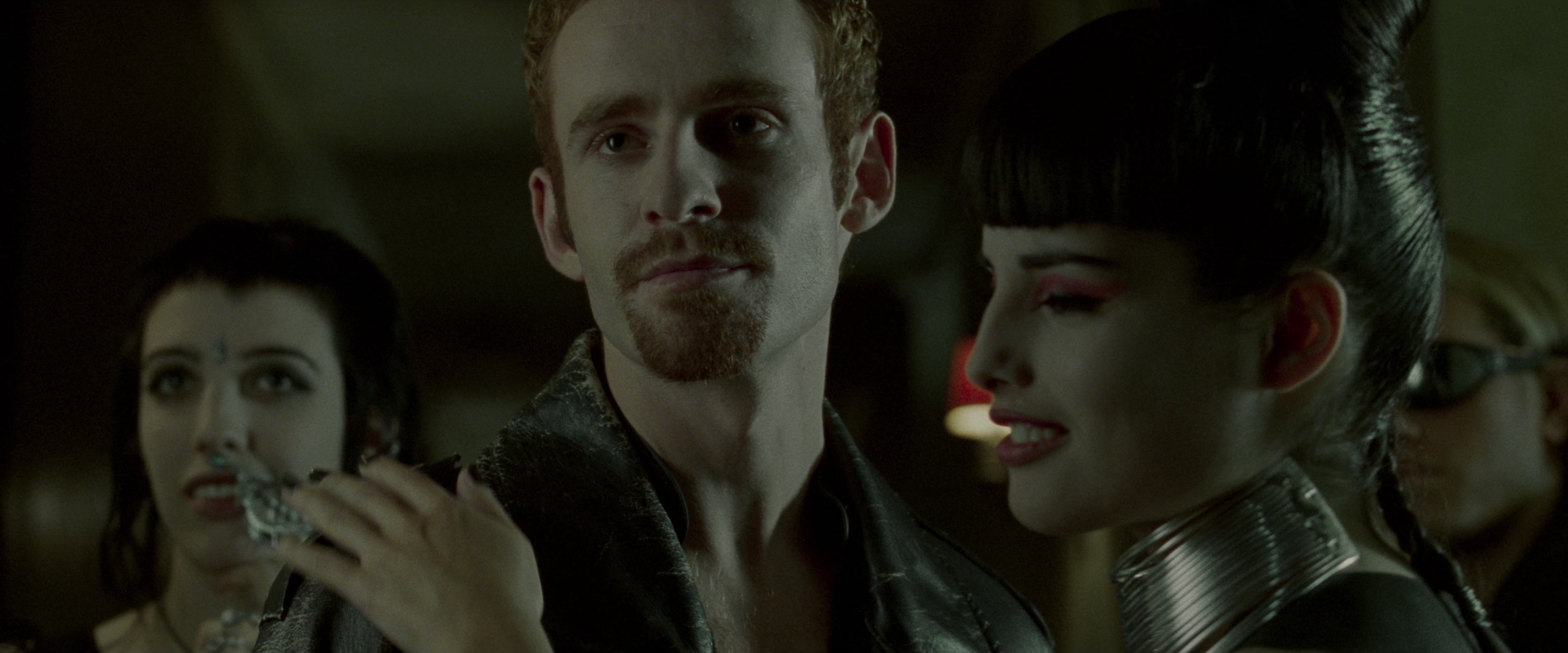 The Matrix (1999), medium, 2.40:1 — film still