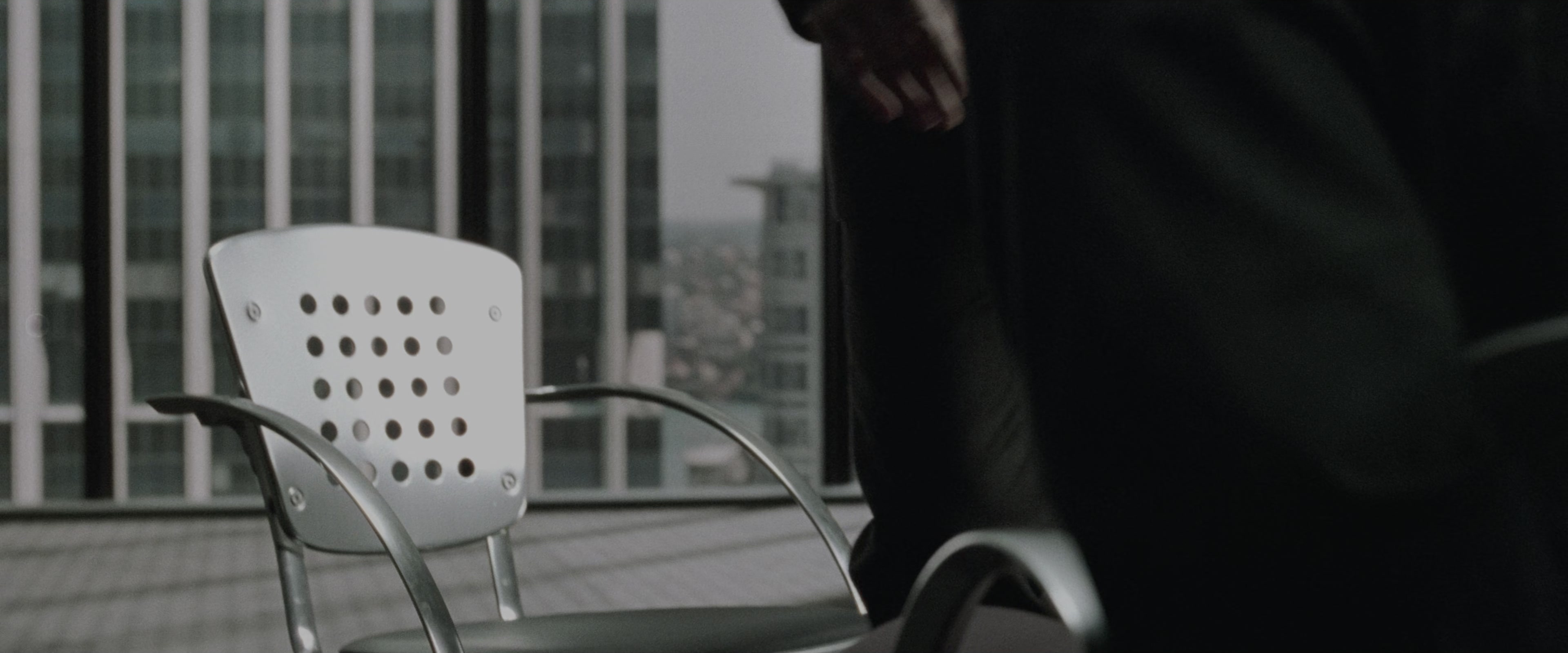 The Matrix (1999), wide, 2.40:1 — film still