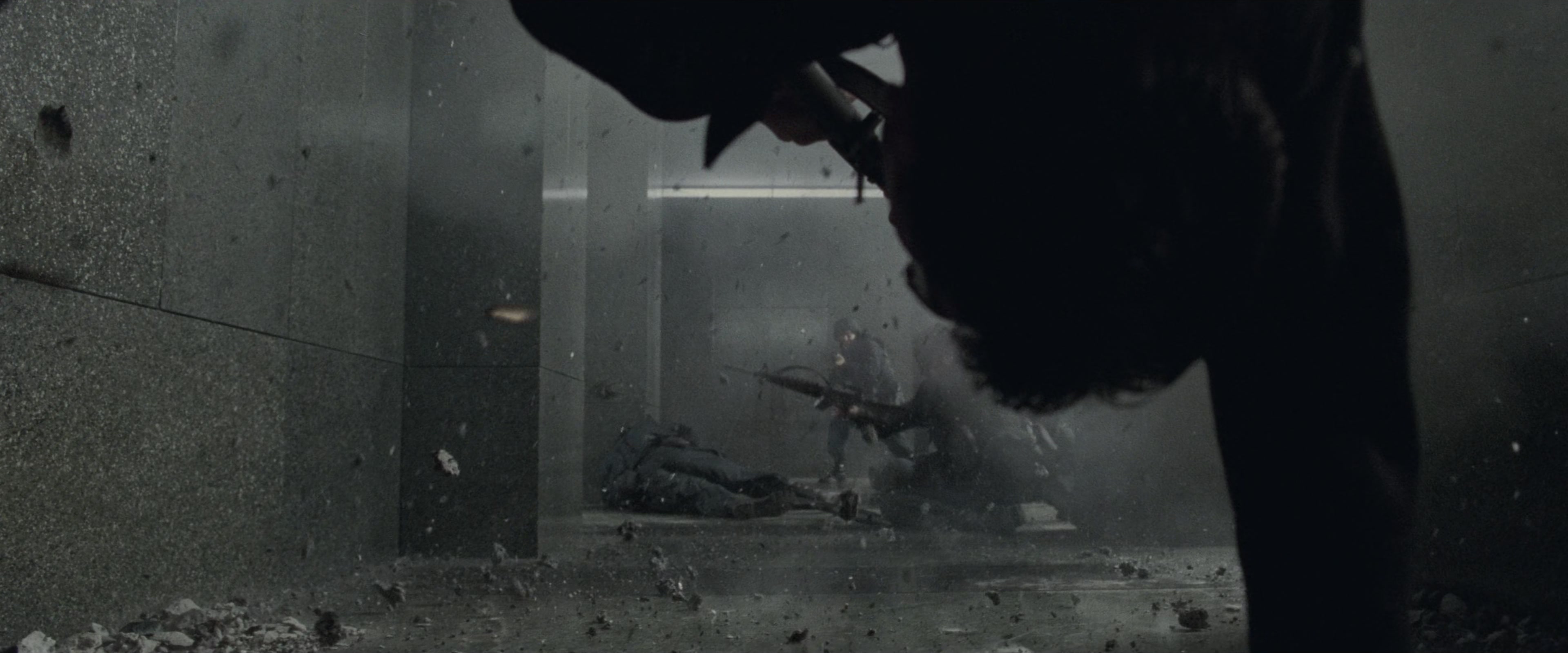 The Matrix (1999), wide, 2.40:1 — film still