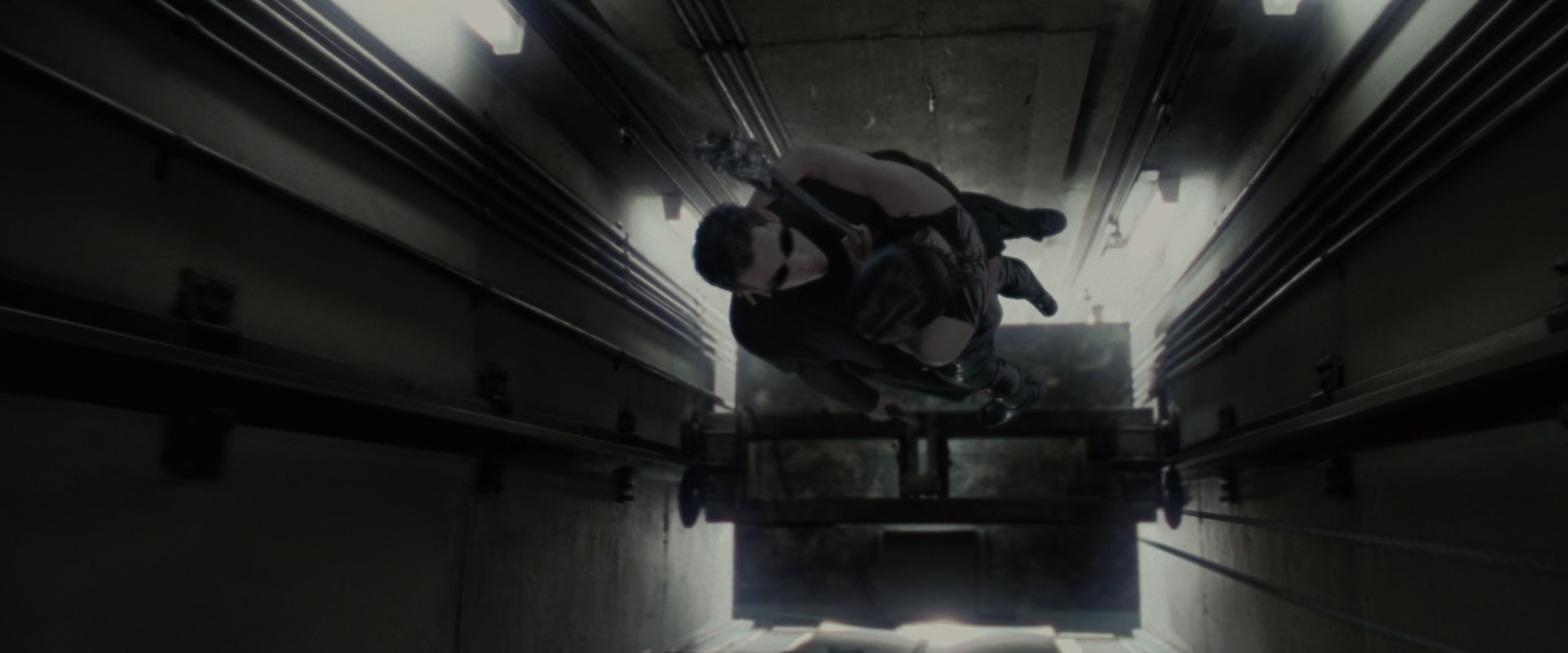 The Matrix (1999), wide, 2.40:1 — film still