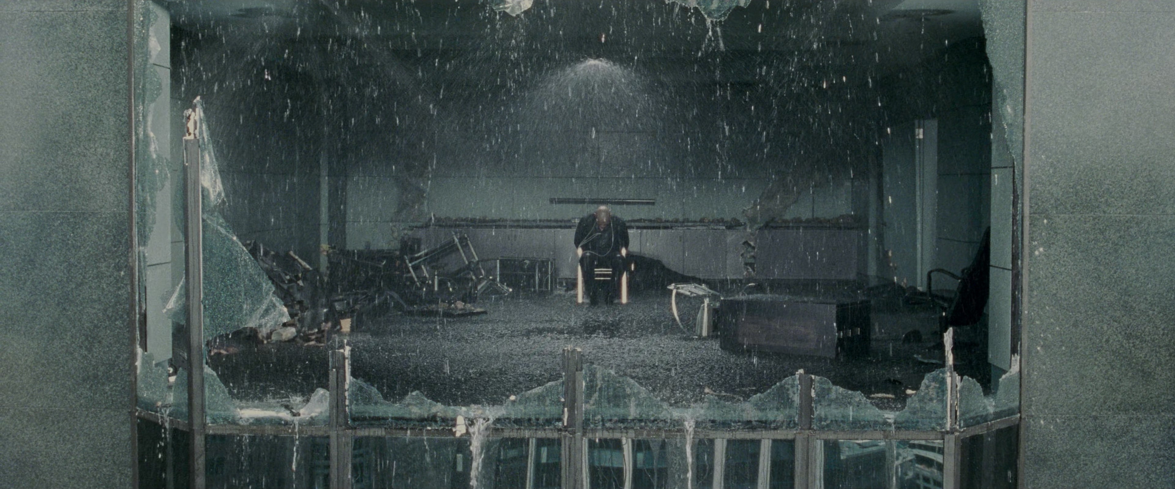The Matrix (1999), wide, 2.40:1 — film still