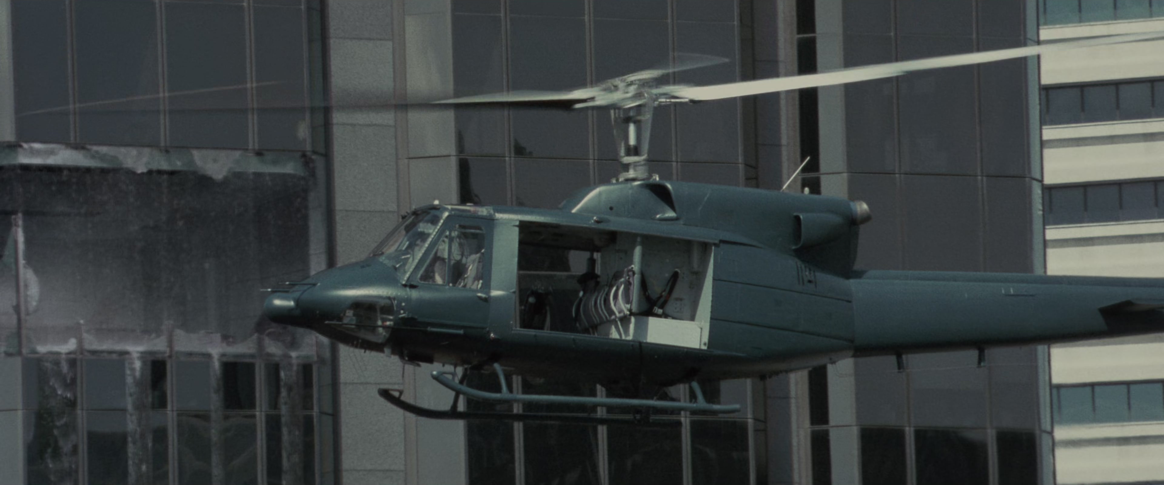 The Matrix (1999), wide, 2.40:1 — film still