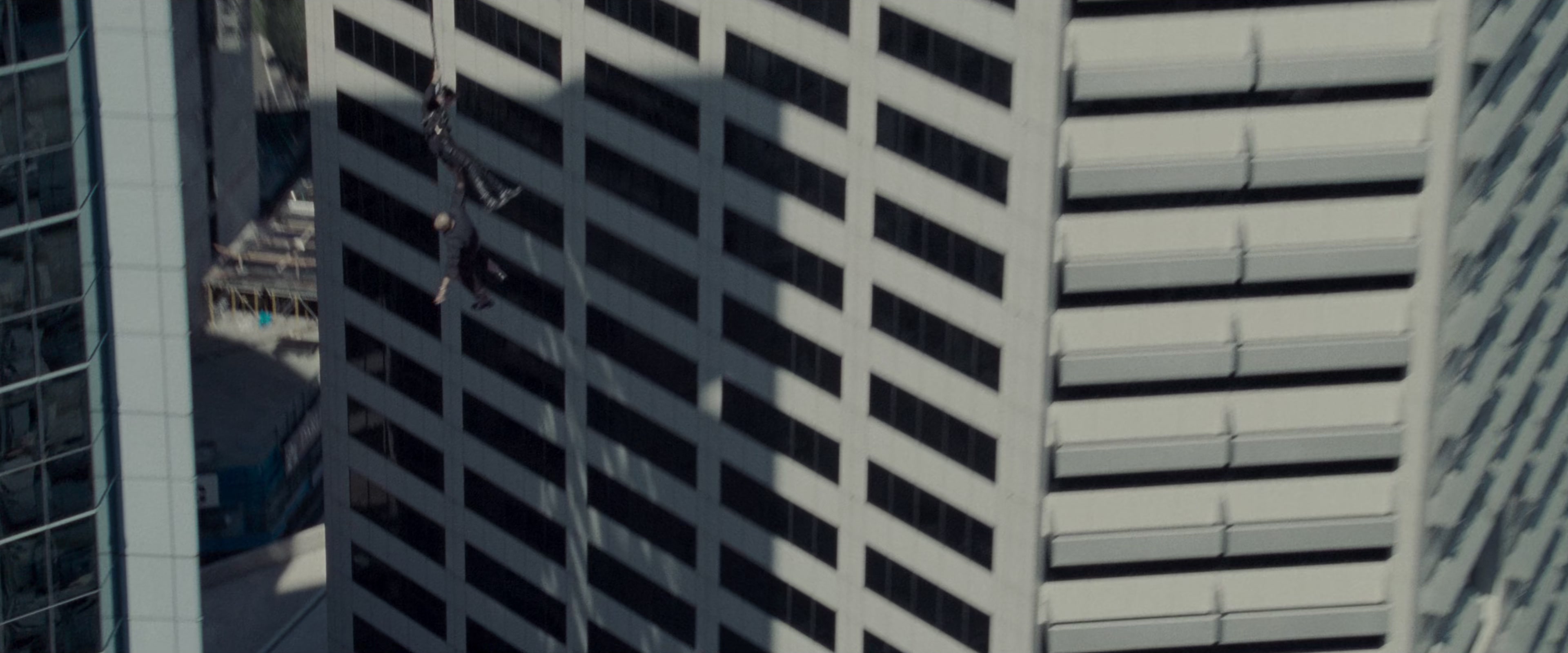 The Matrix (1999), wide, 2.40:1 — film still