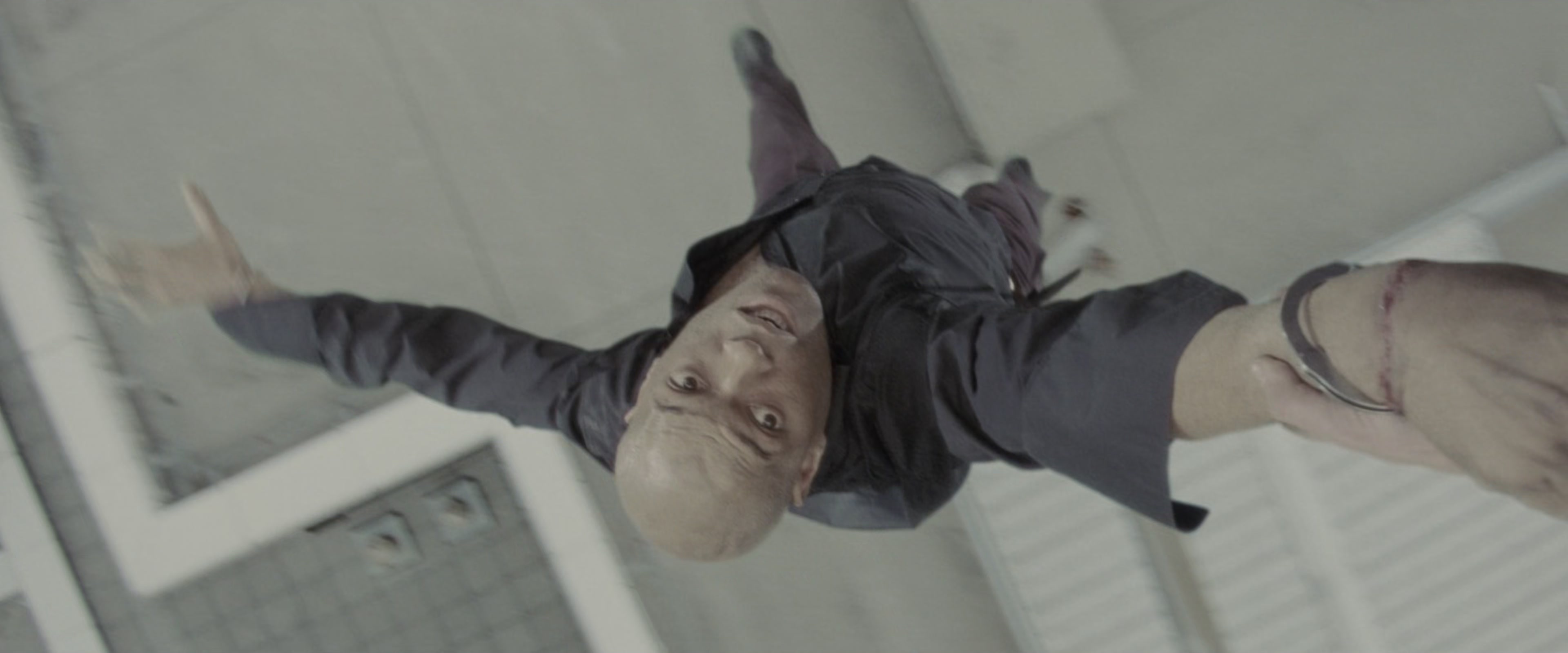 The Matrix (1999), wide, 2.40:1 — film still