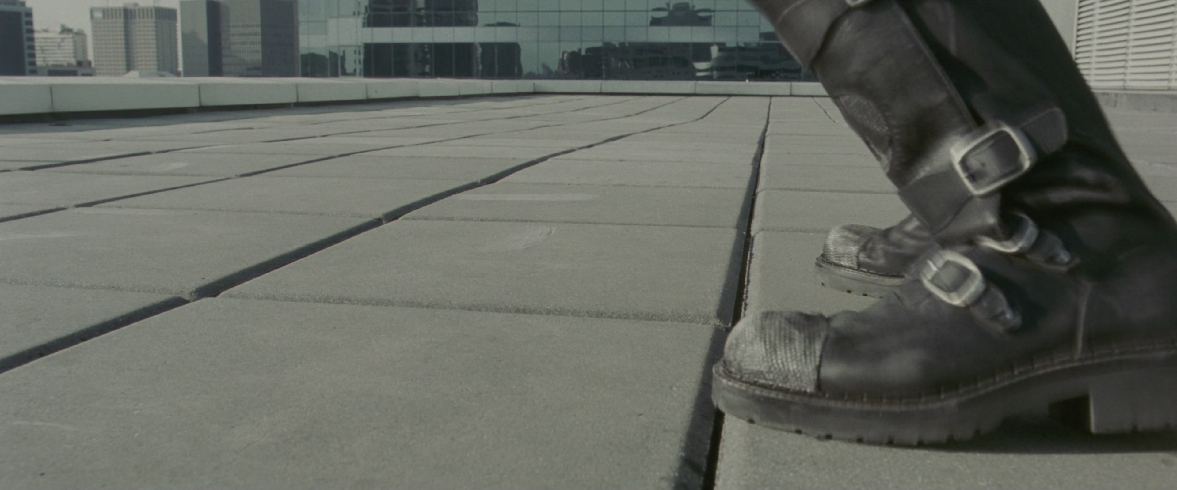 The Matrix (1999), wide, 2.40:1 — film still