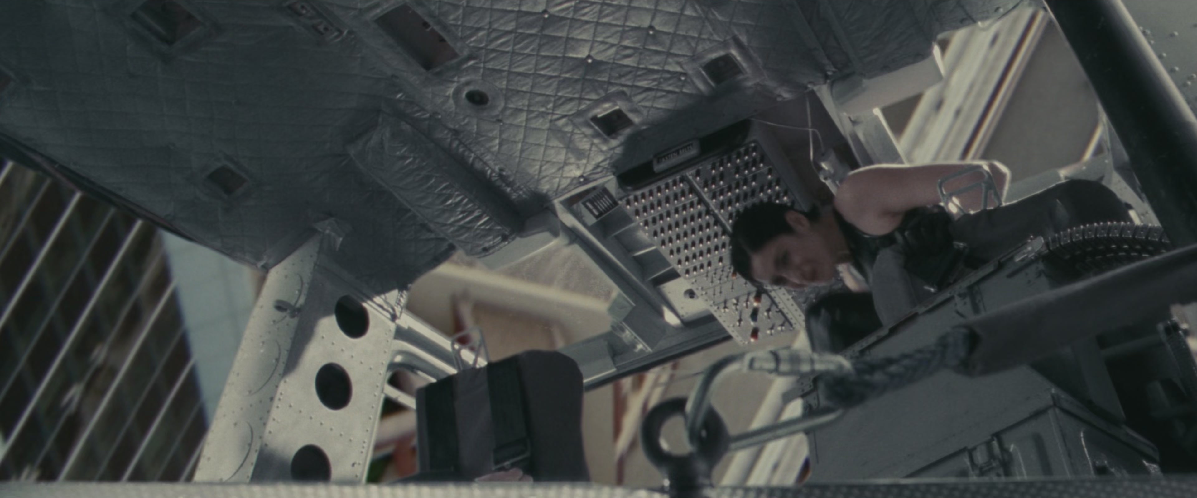 The Matrix (1999), wide, 2.40:1 — film still