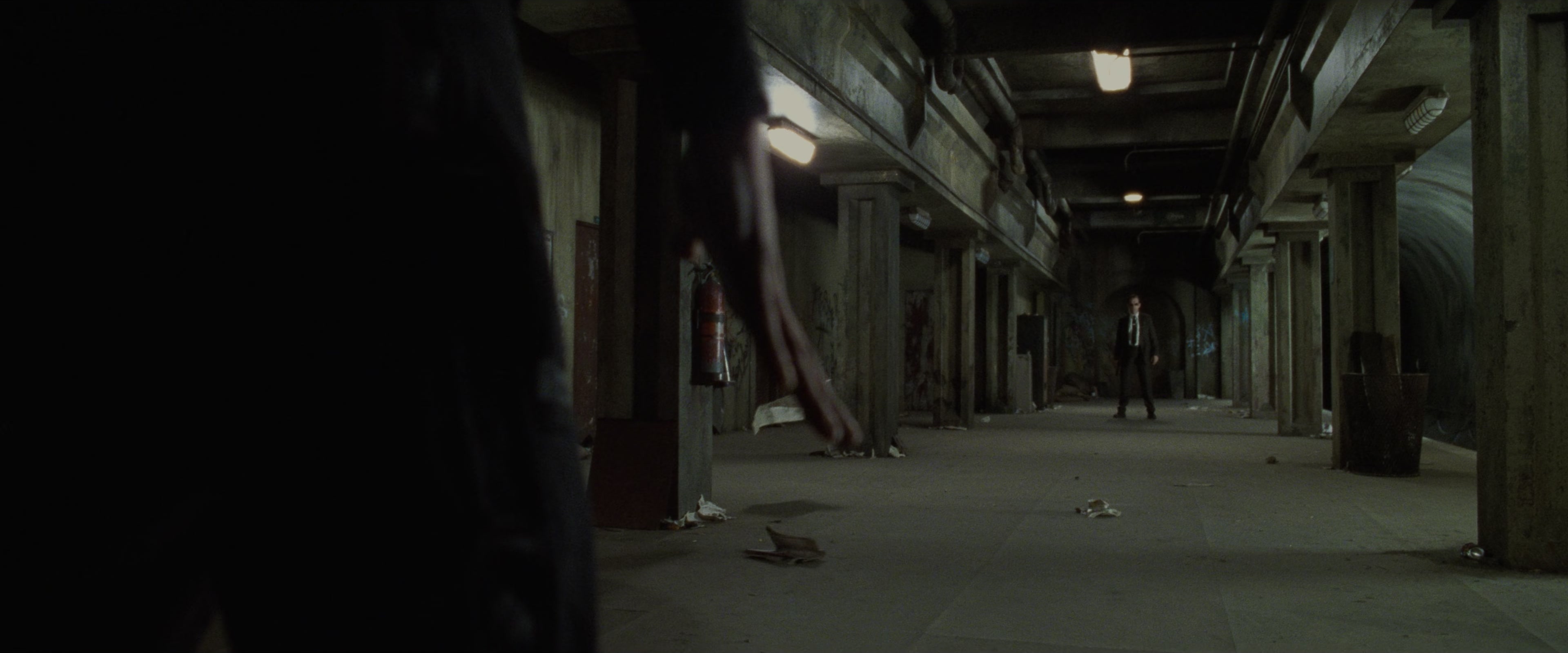 The Matrix (1999), wide, 2.40:1 — film still