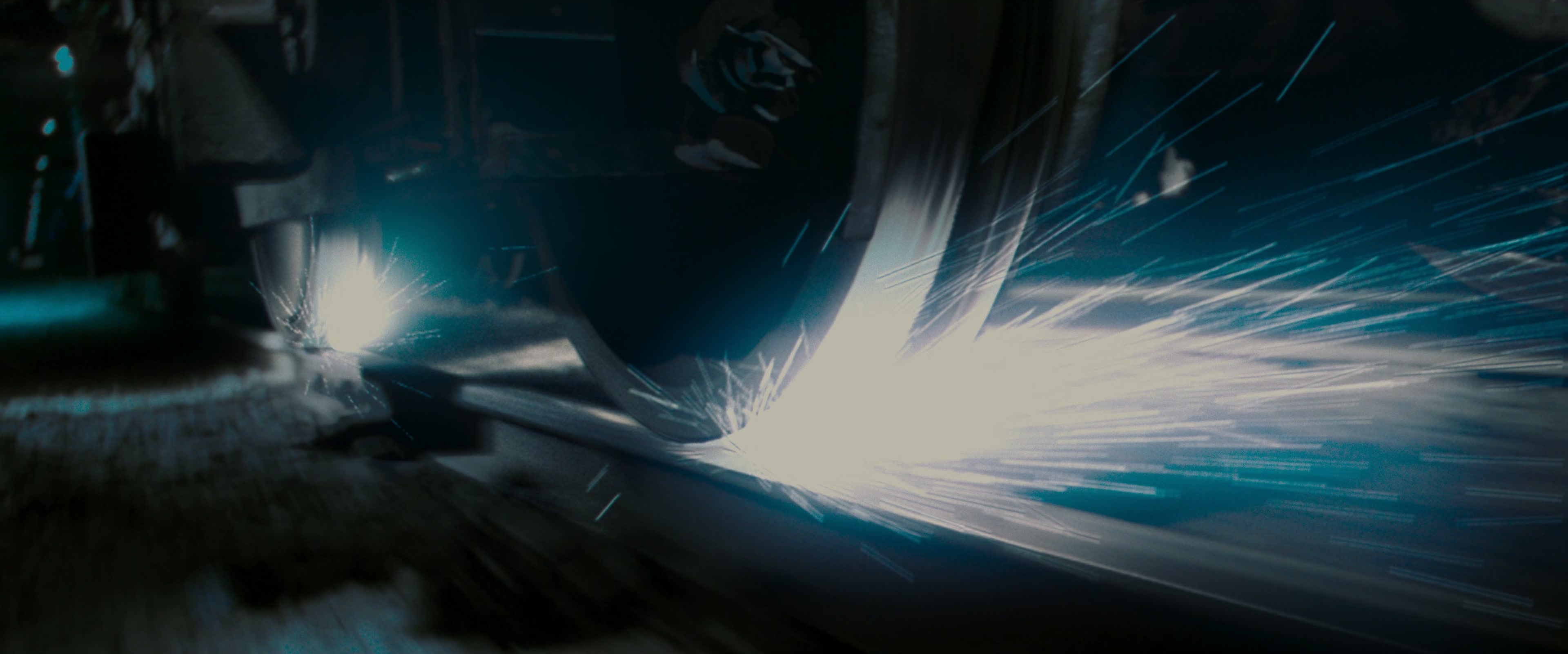 The Matrix (1999), wide, 2.40:1 — film still