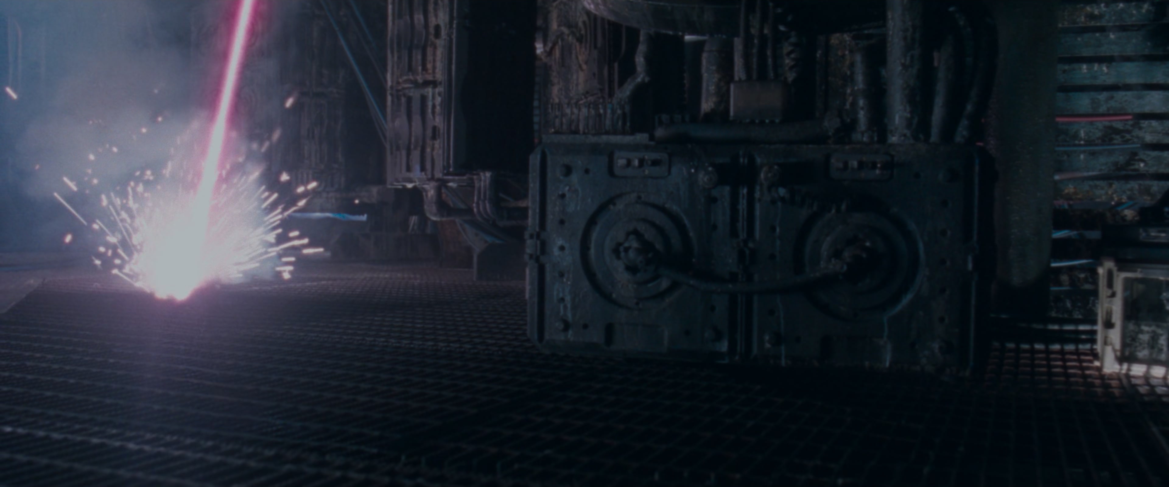 The Matrix (1999), wide, 2.40:1 — film still