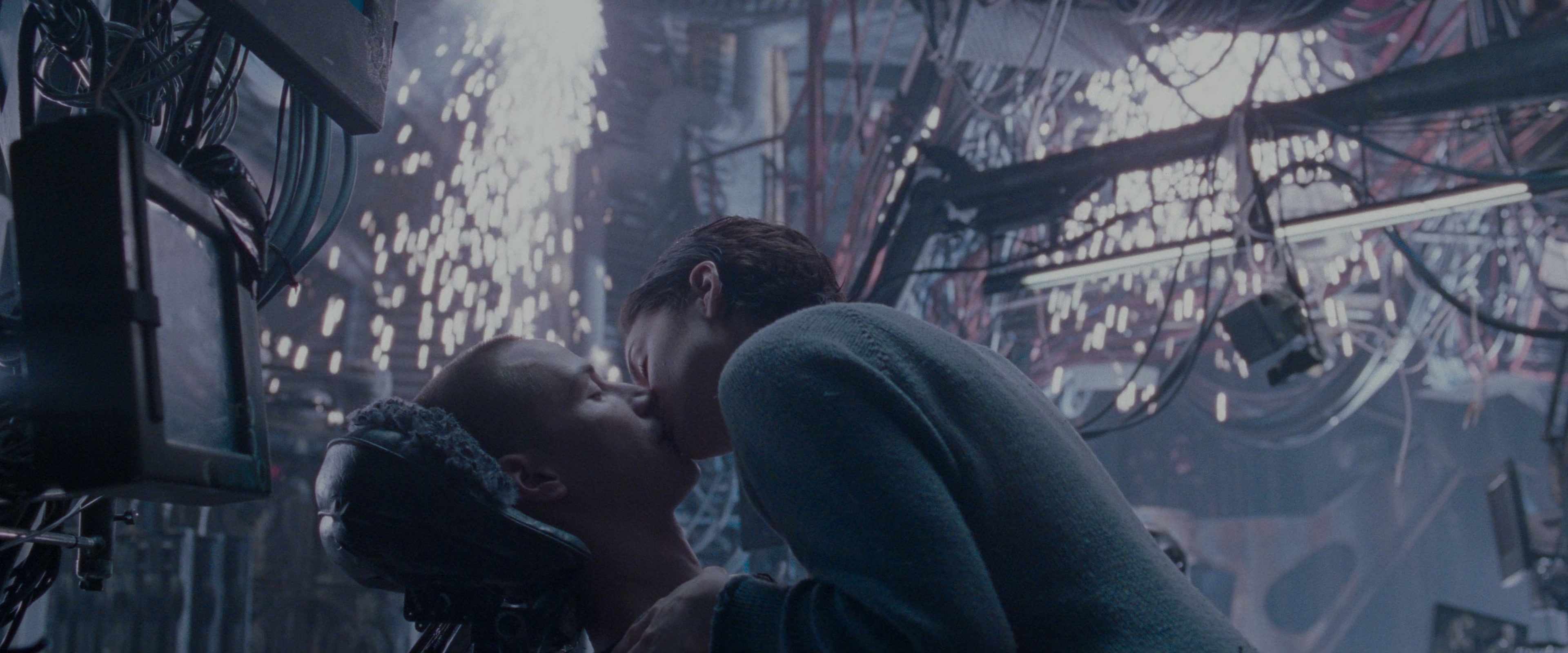 The Matrix (1999), wide, 2.40:1 — film still