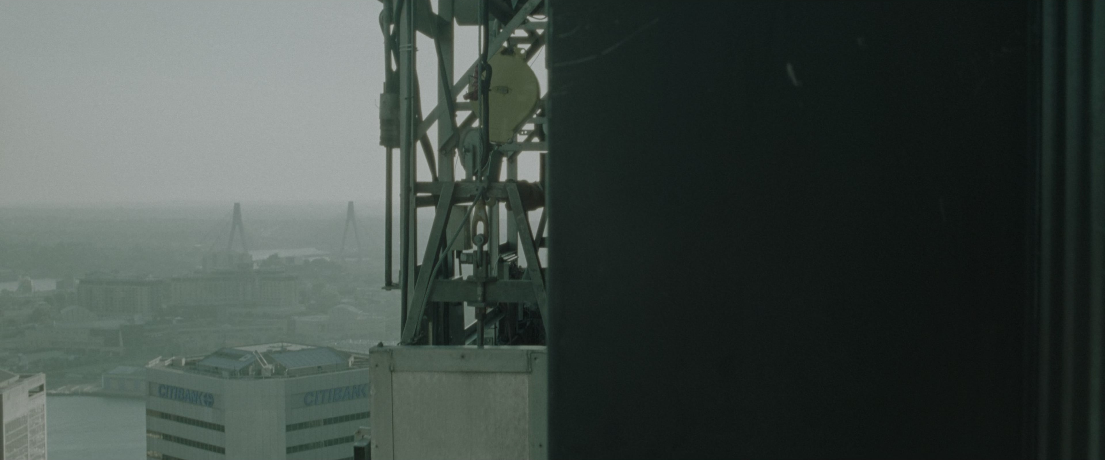 The Matrix (1999), wide, 2.40:1 — film still