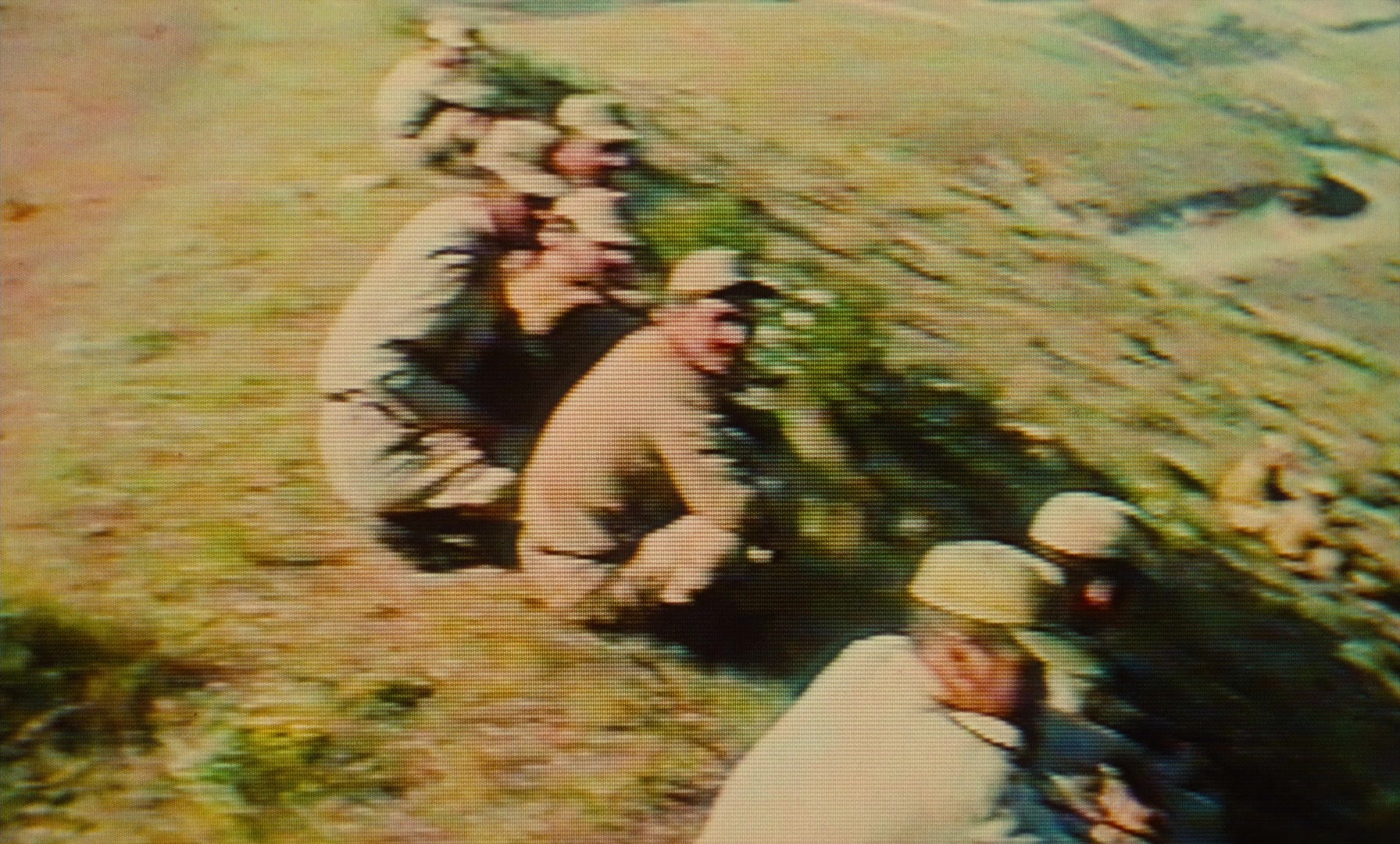 Ta'm e guilass (1997), unknown, 1.66:1 — film still