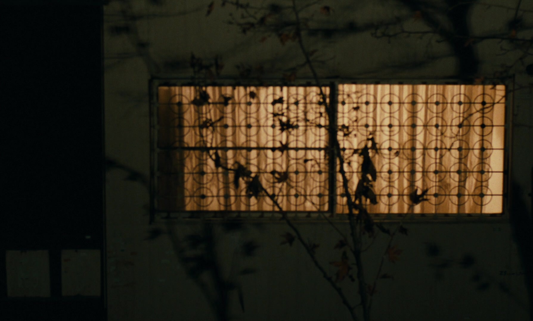Ta'm e guilass (1997), wide, 1.66:1 — film still