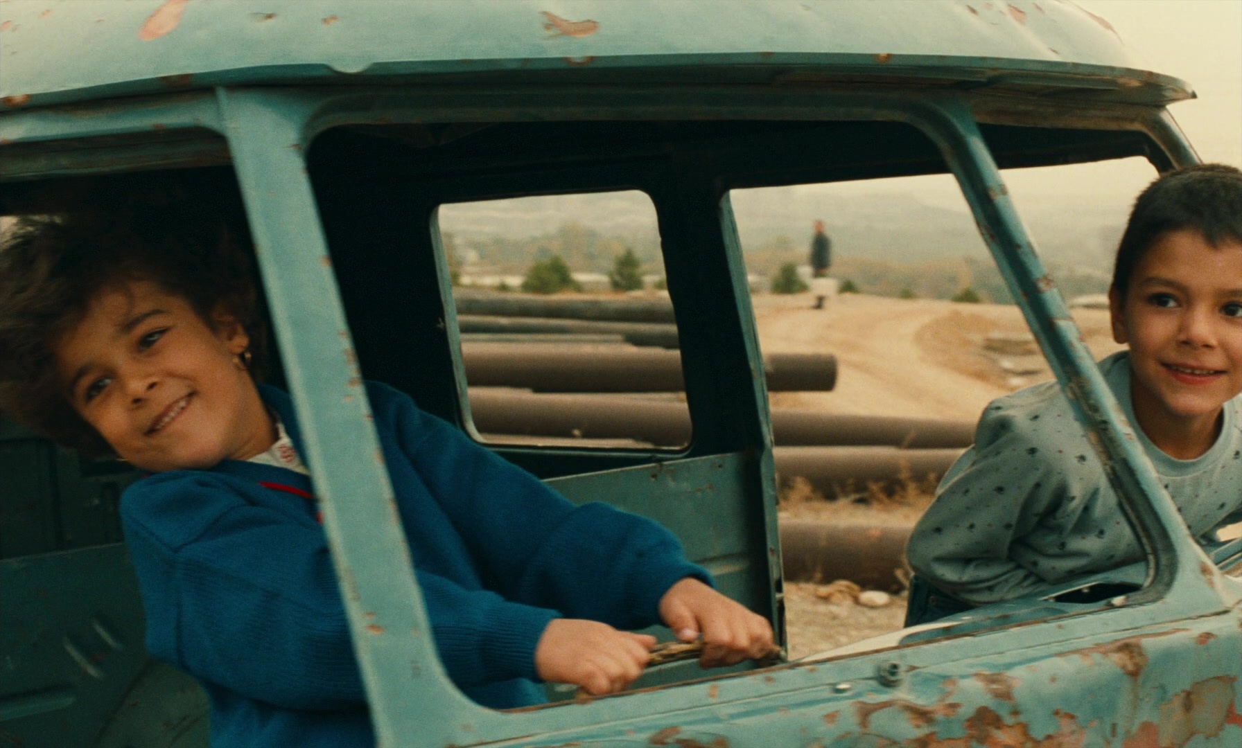 Ta'm e guilass (1997), wide, 1.66:1 — film still