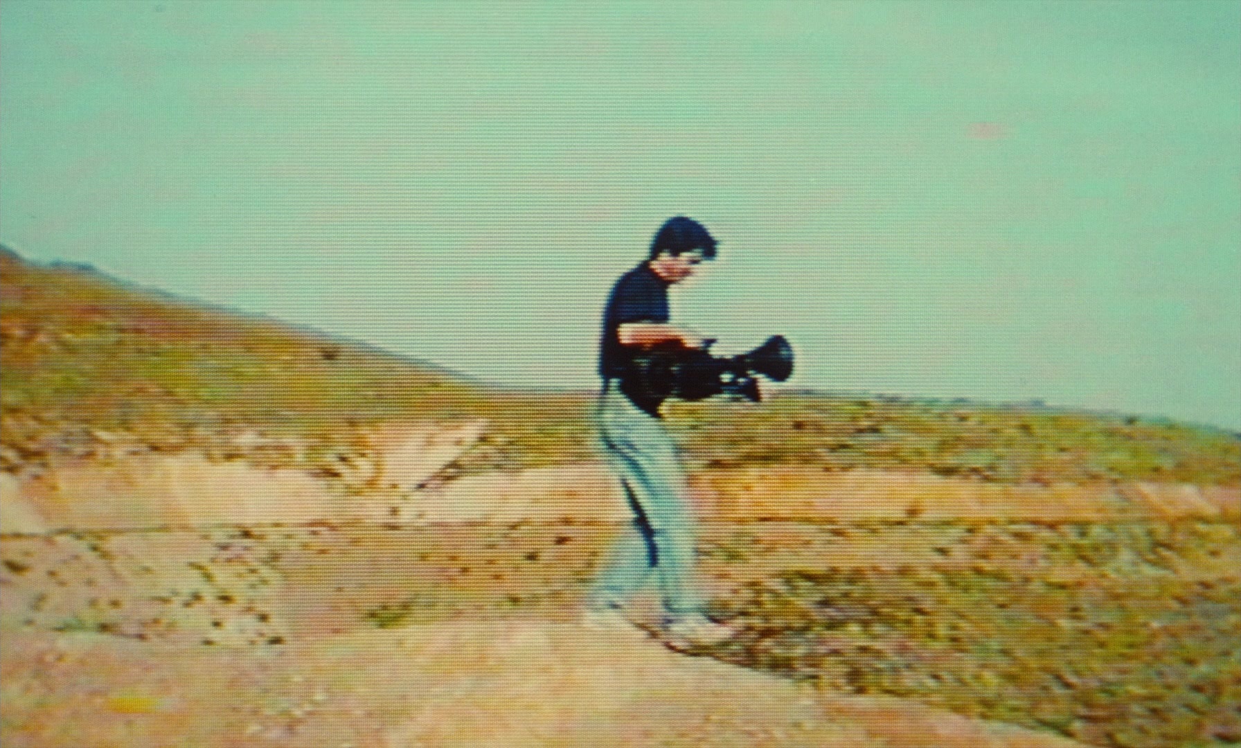 Ta'm e guilass (1997), unknown, 1.66:1 — film still