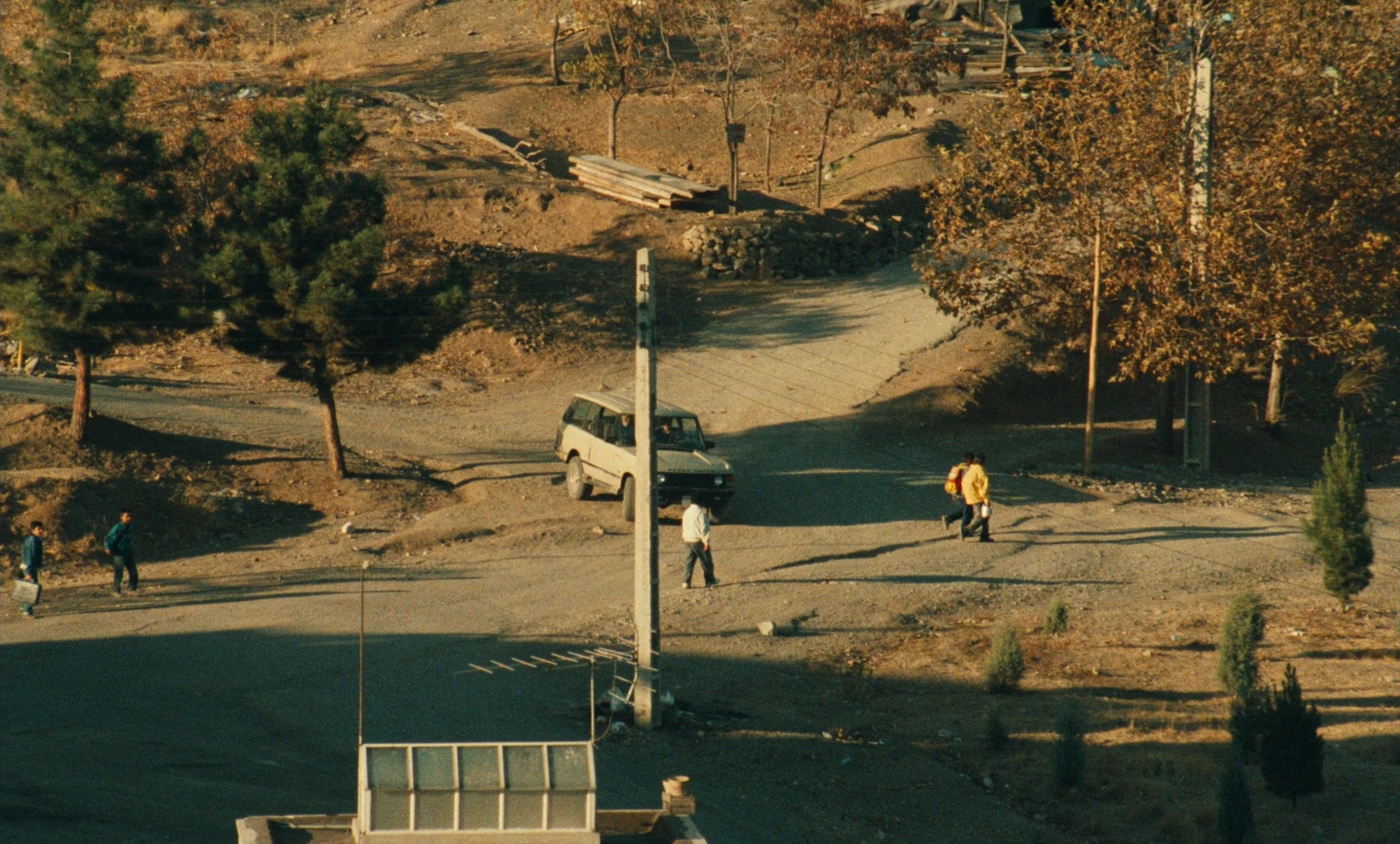 Ta'm e guilass (1997), unknown, 1.66:1 — film still