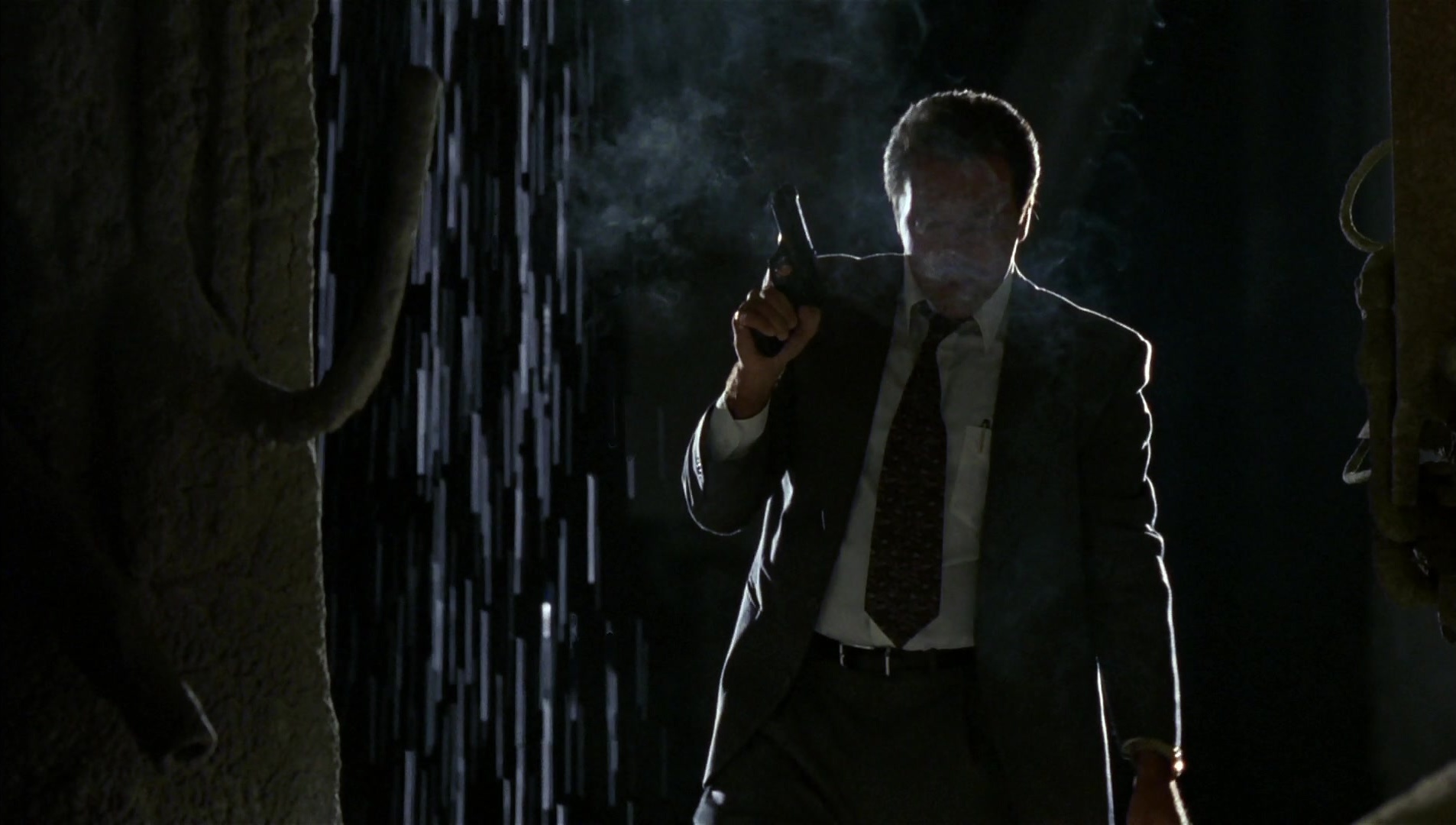 Striptease (1996), wide, 1.76:1 — film still