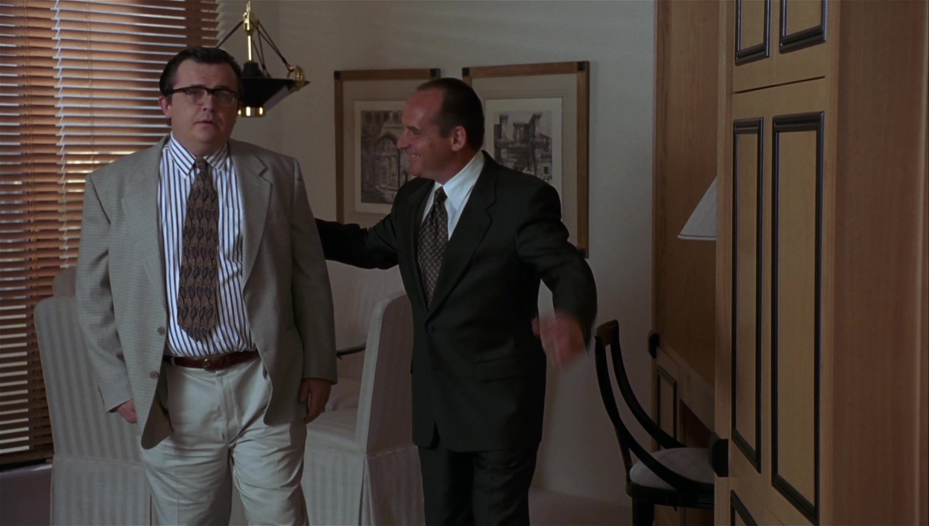 Striptease (1996), wide, 1.77:1 — film still