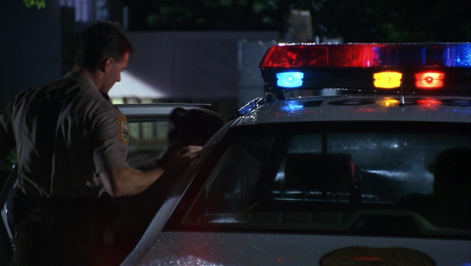 Striptease (1996), wide, 1.77:1 — film still