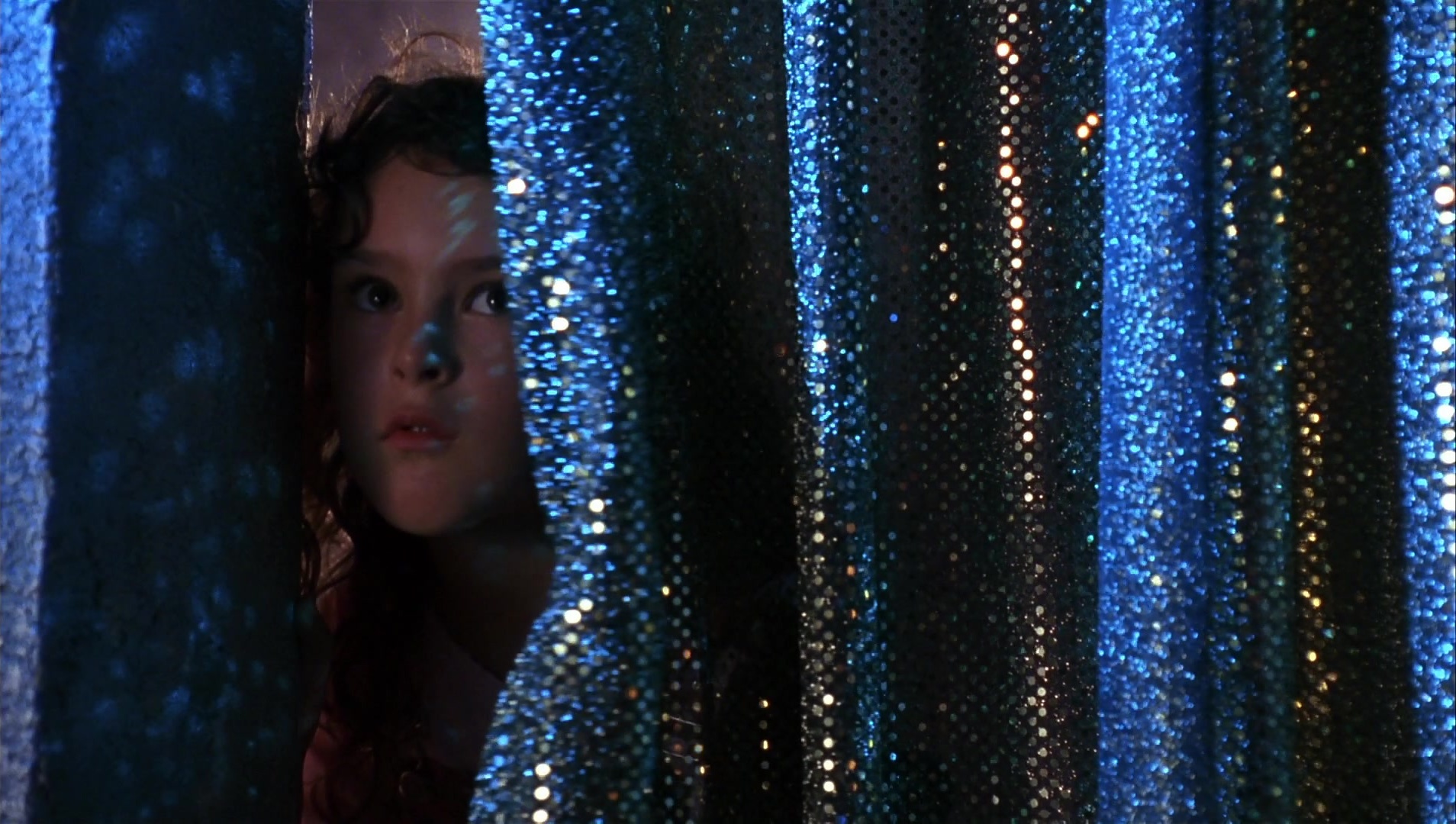 Striptease (1996), medium, 1.77:1 — film still