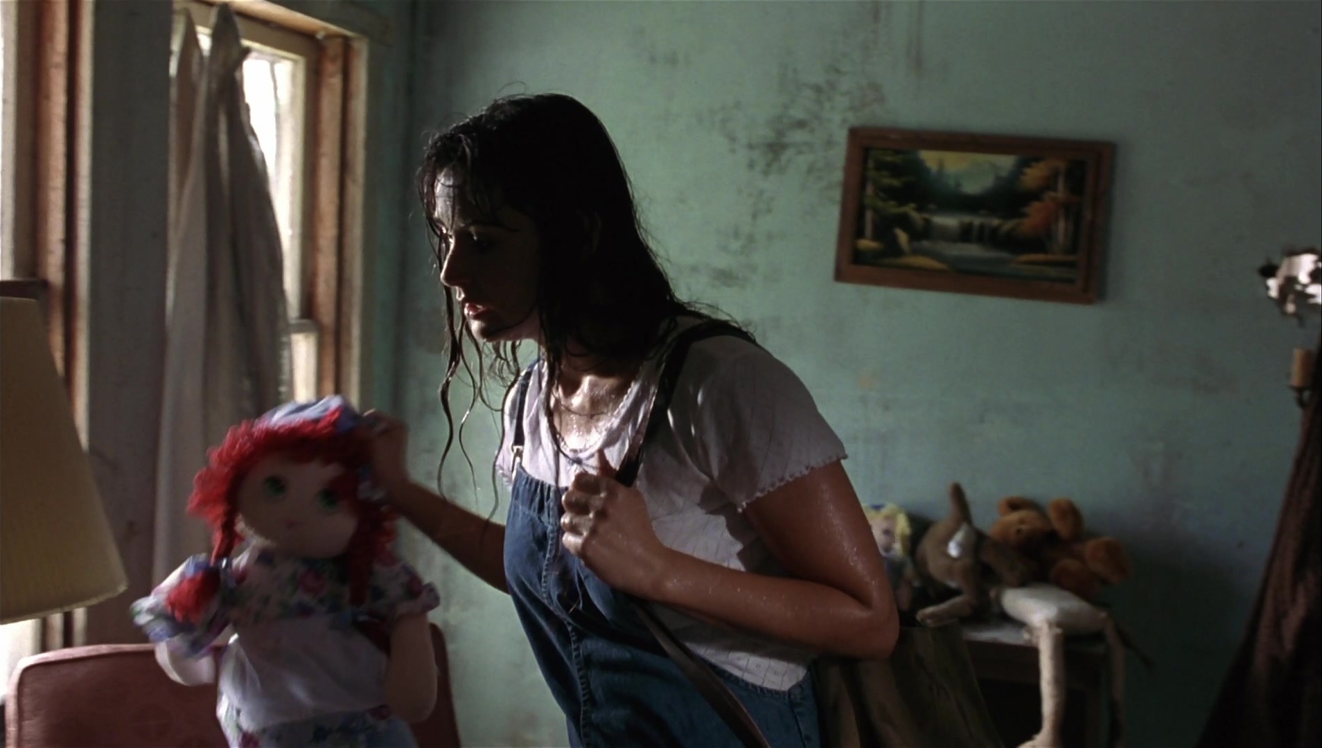 Striptease (1996), wide, 1.77:1 — film still