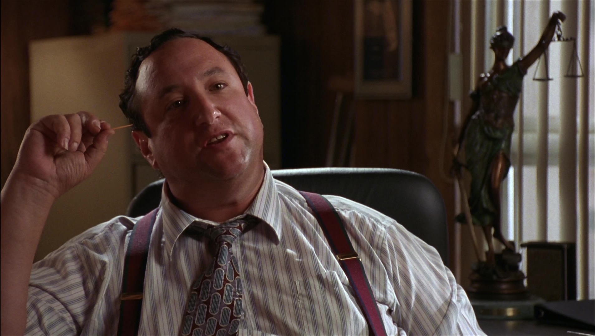 Striptease (1996), wide, 1.77:1 — film still
